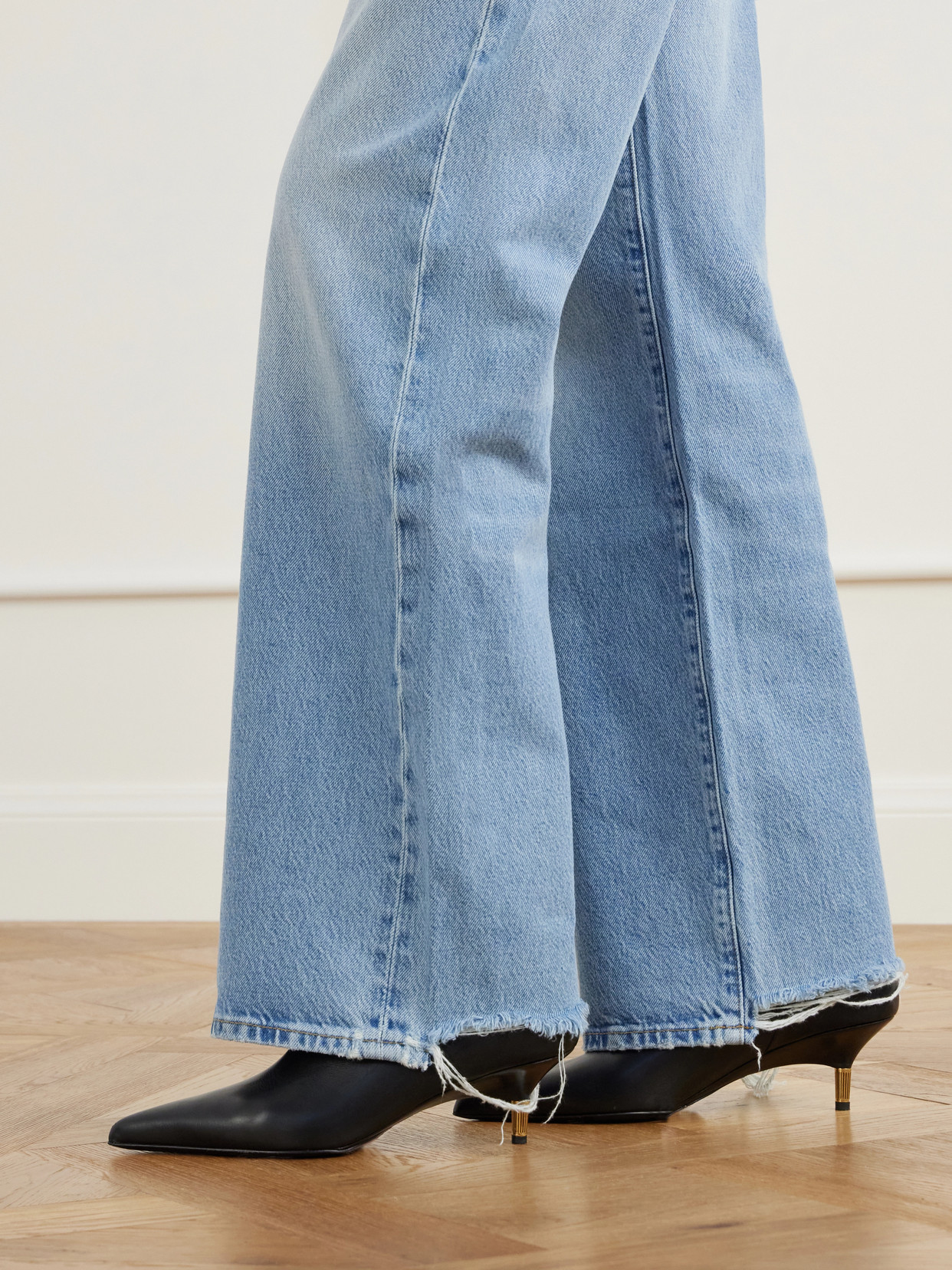 The Gray Low-Rise Wide- Leg
