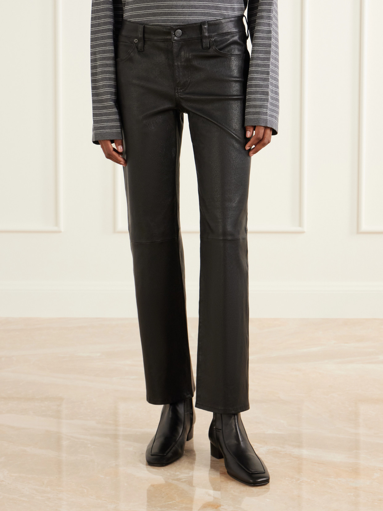 Frame The Cigarette Low-rise Straight-leg Leather Pants In Black