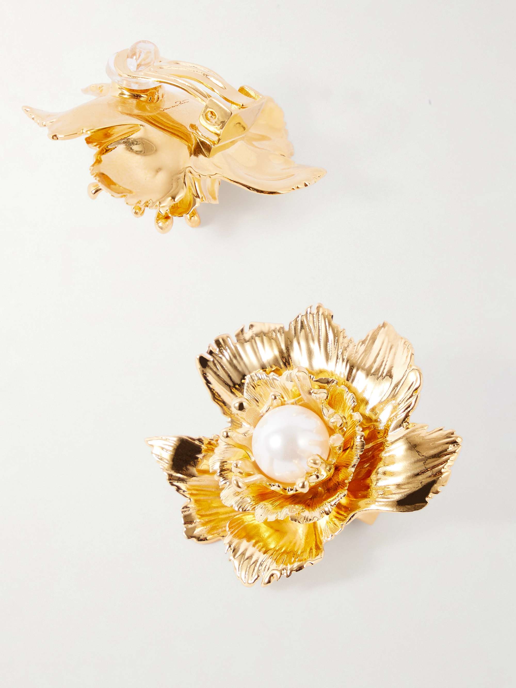 OSCAR DE LA RENTA 