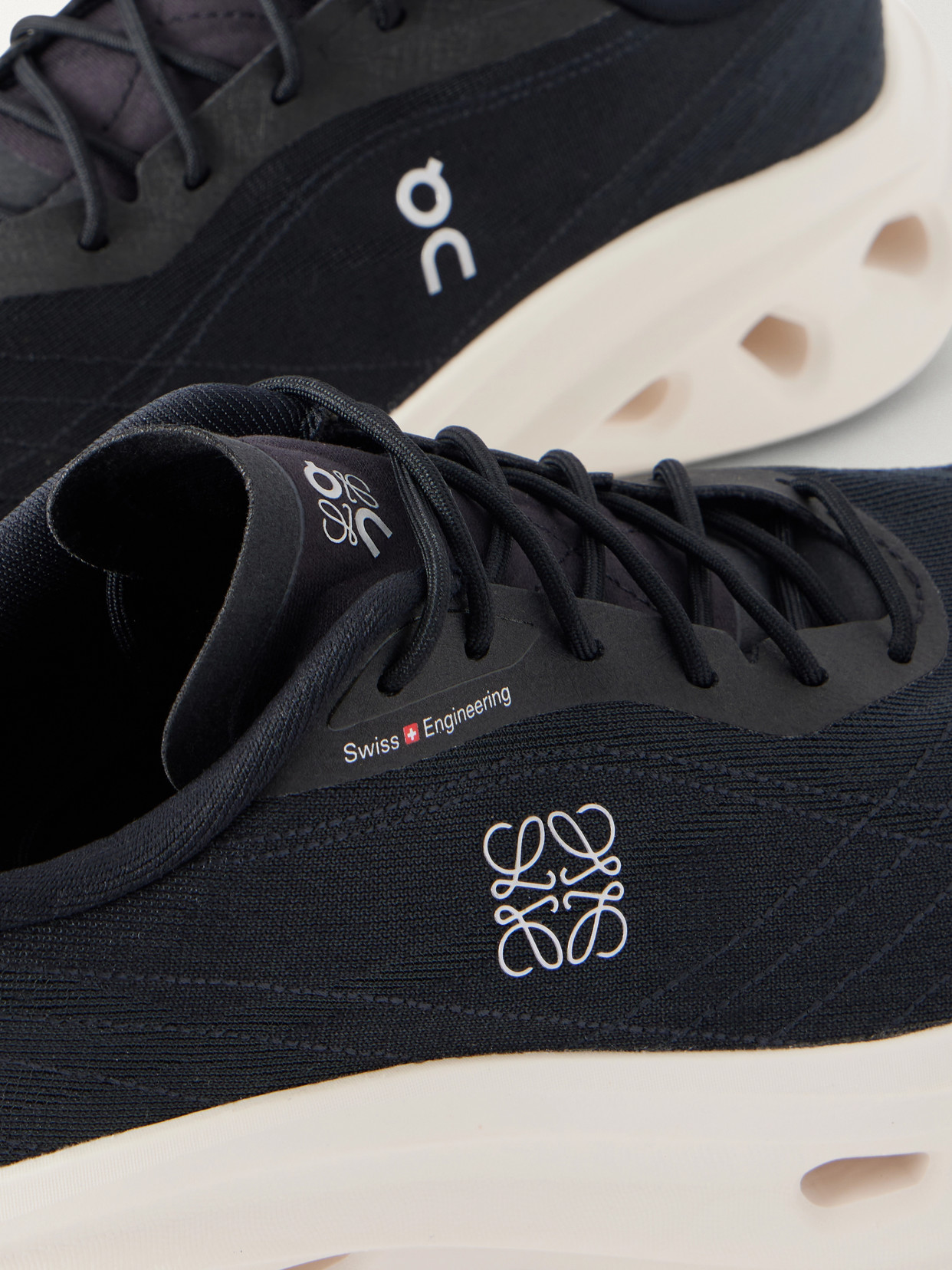 + On Cloudtilt Logo-Appliquéd Sneakers