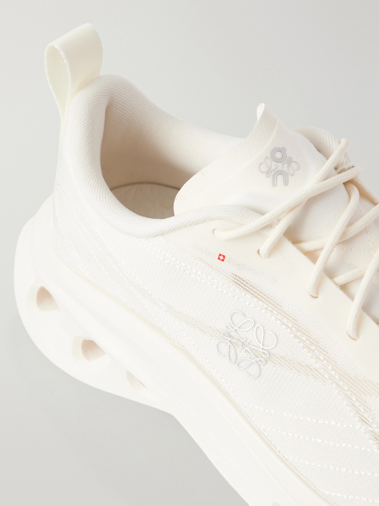 + On Cloudtilt Premium Sneakers