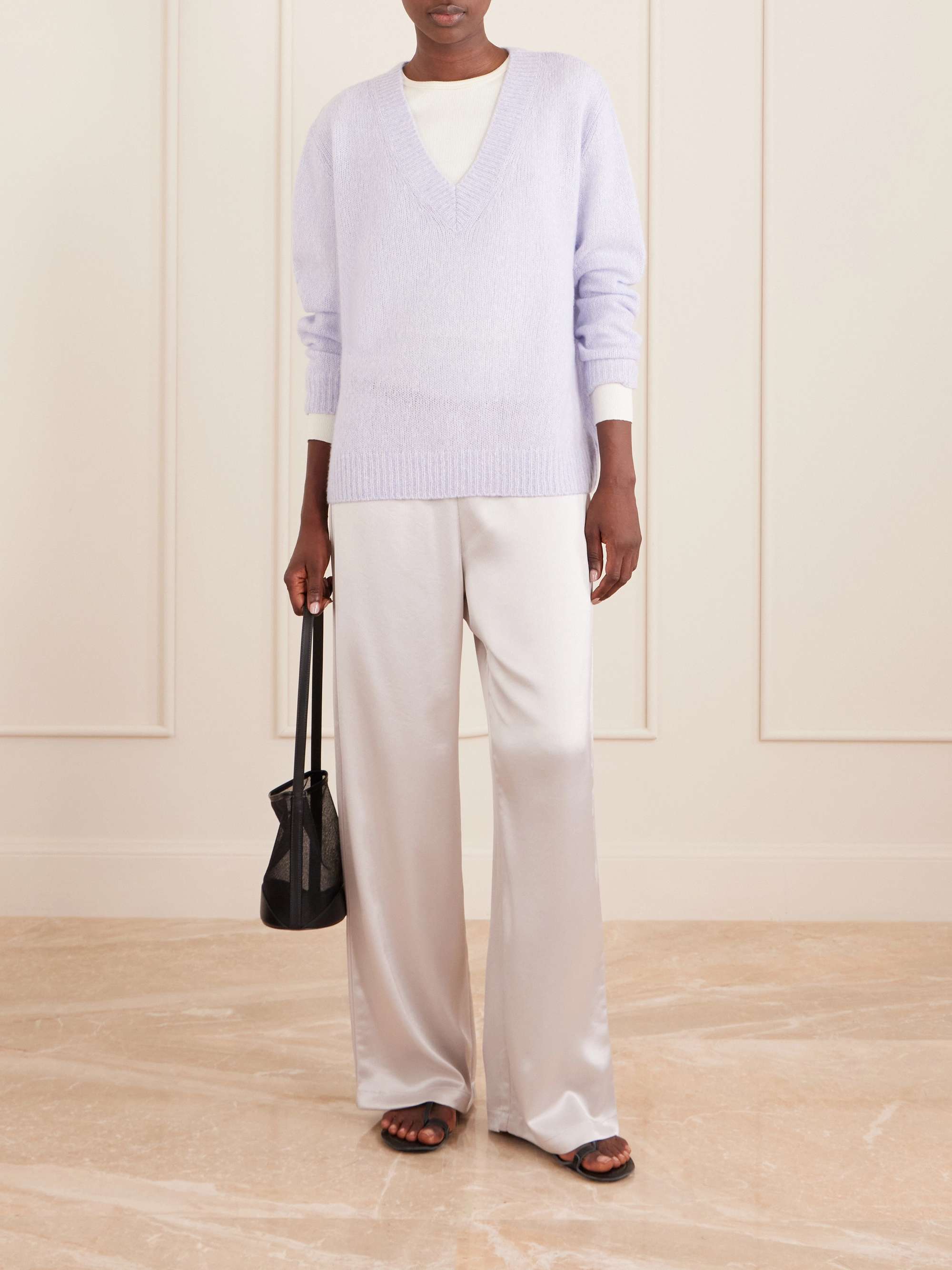 LISA YANG 