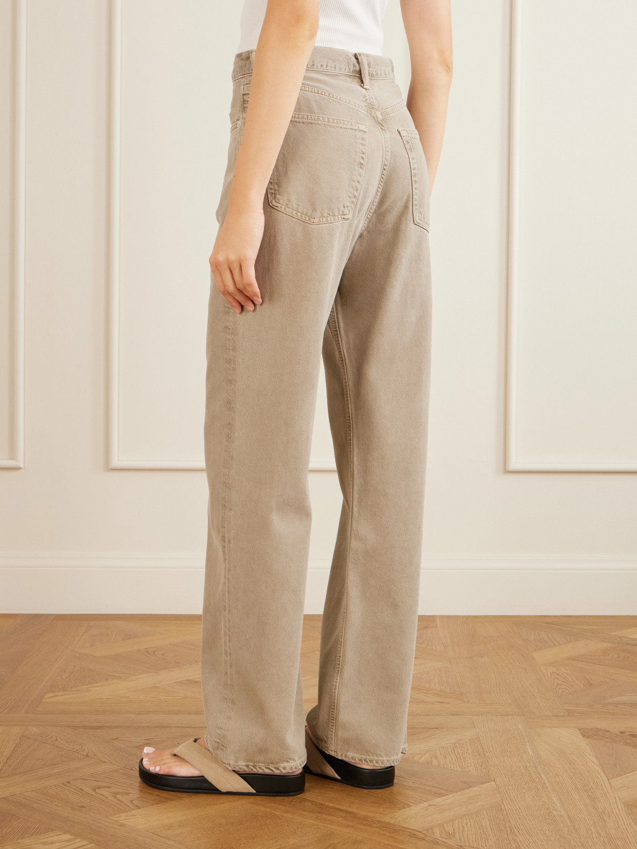 Vintage Loose Straight-Leg Jeans