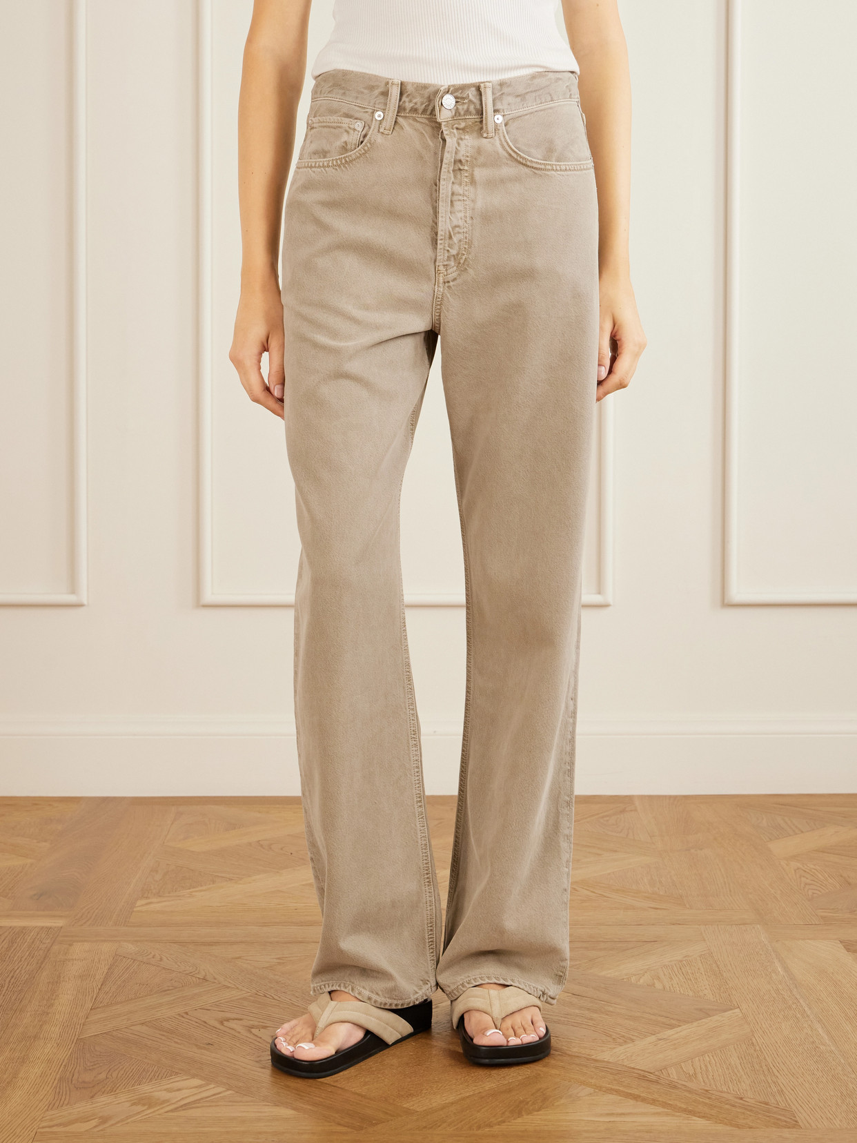 Vintage Loose Straight-Leg Jeans