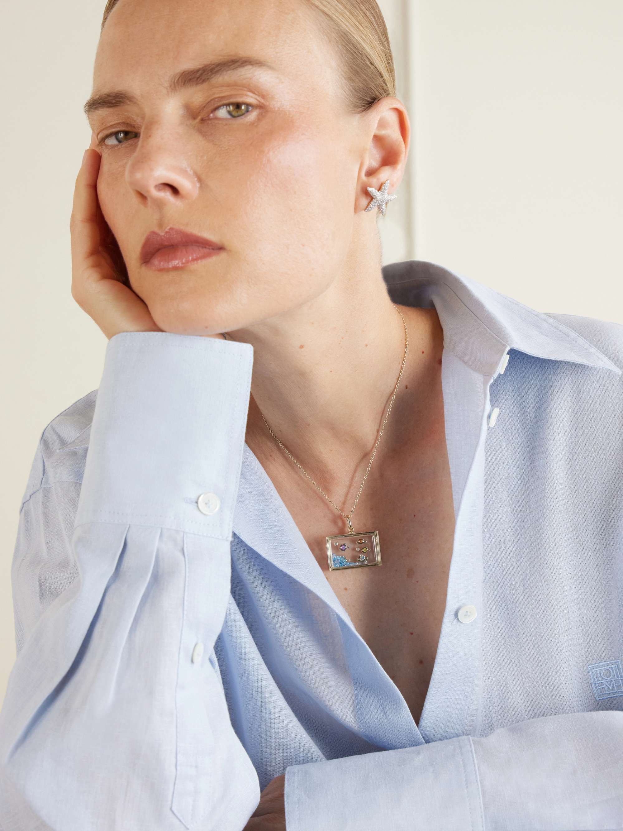 YVONNE LÉON 