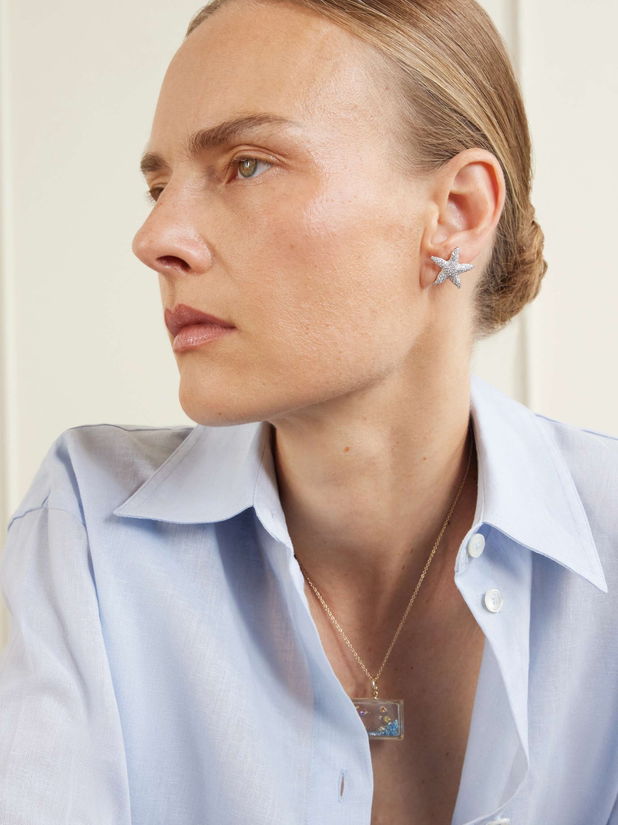 YVONNE LÉON 