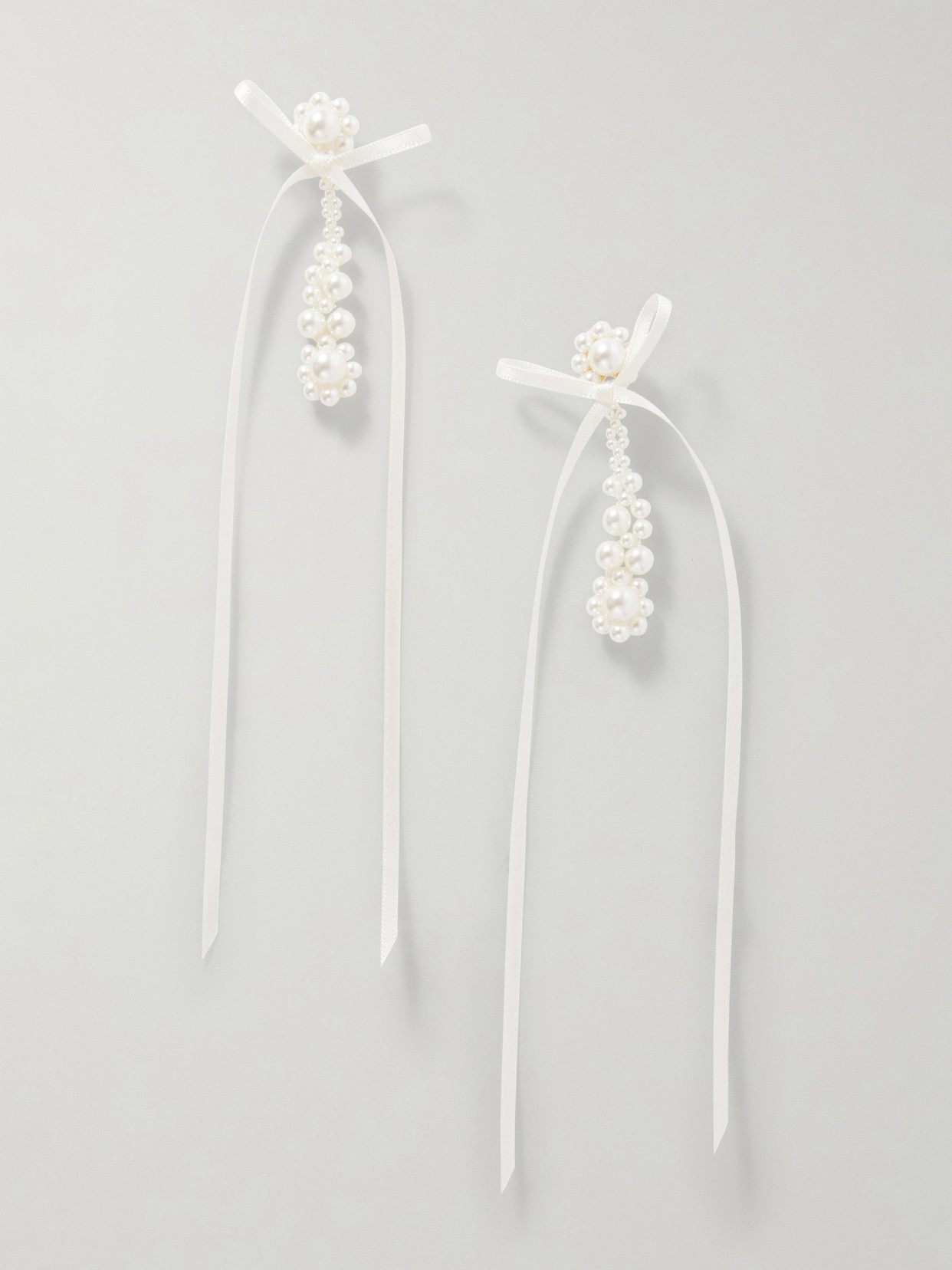 Simone Rocha Victorian Bow-detailed Pearl-like Earrings In Multi