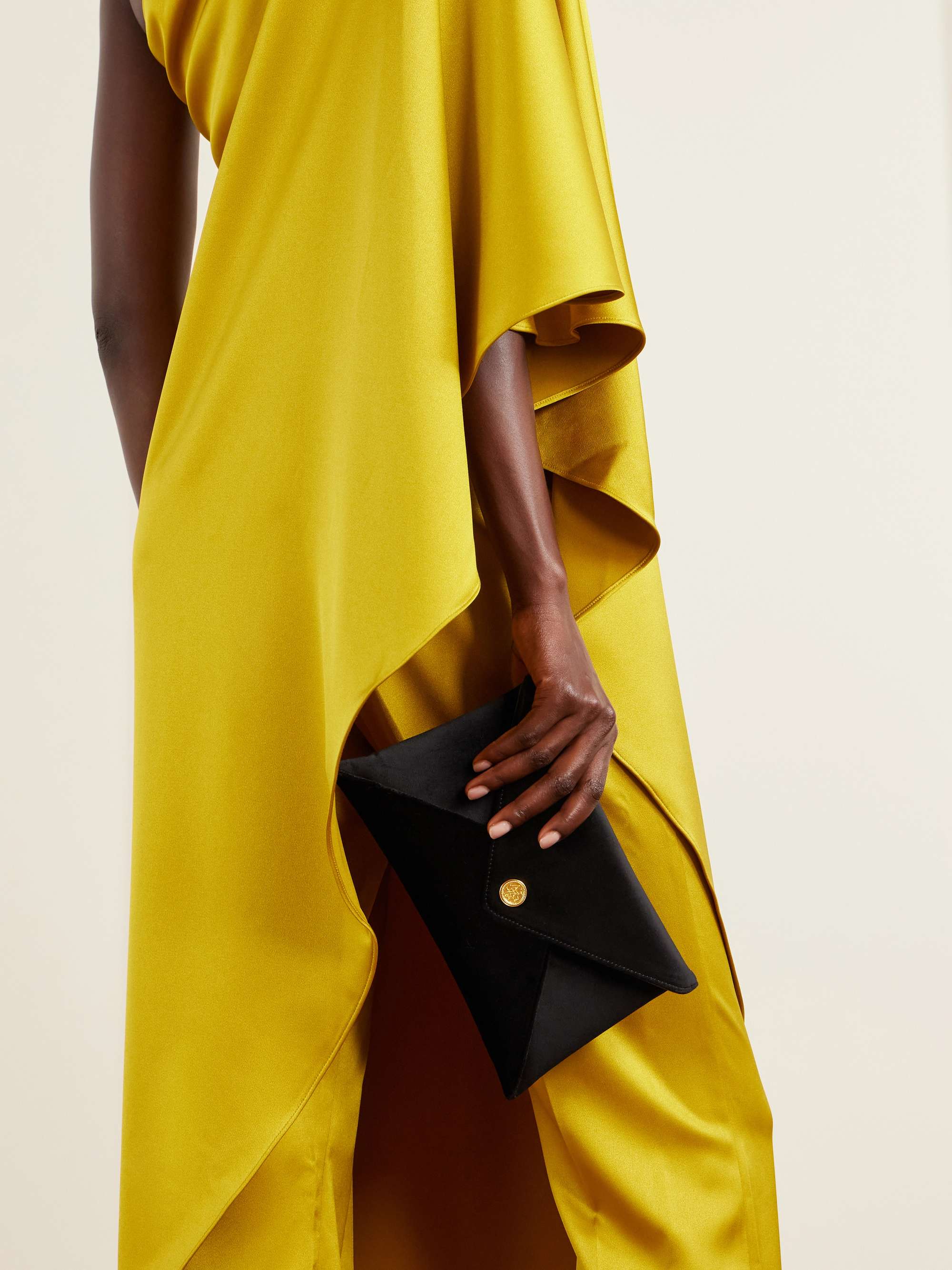 ALTUZARRA 