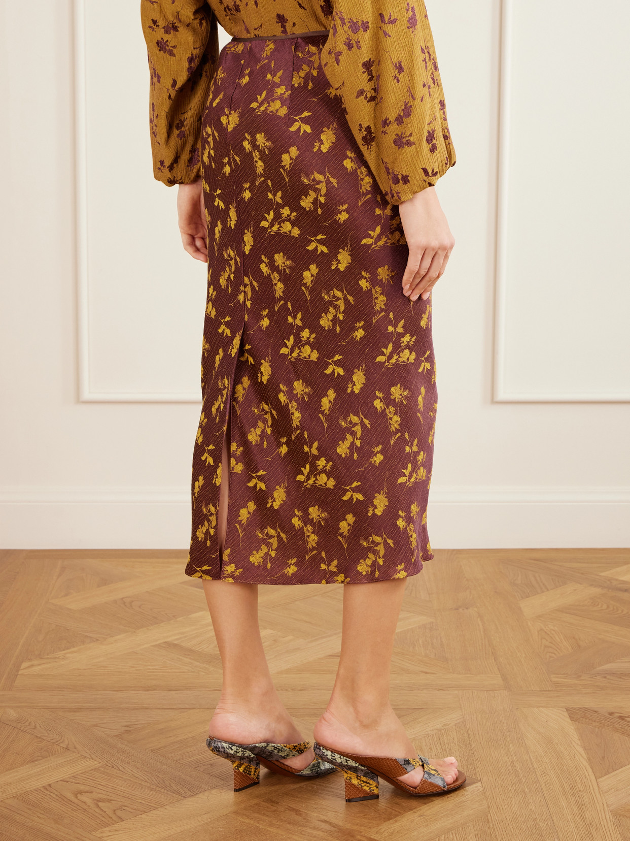 Floral-Jacquard Cloqué Midi