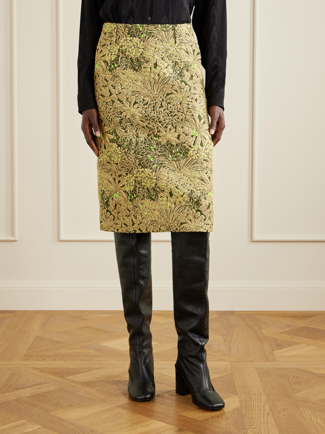 Floral Cloqué Midi