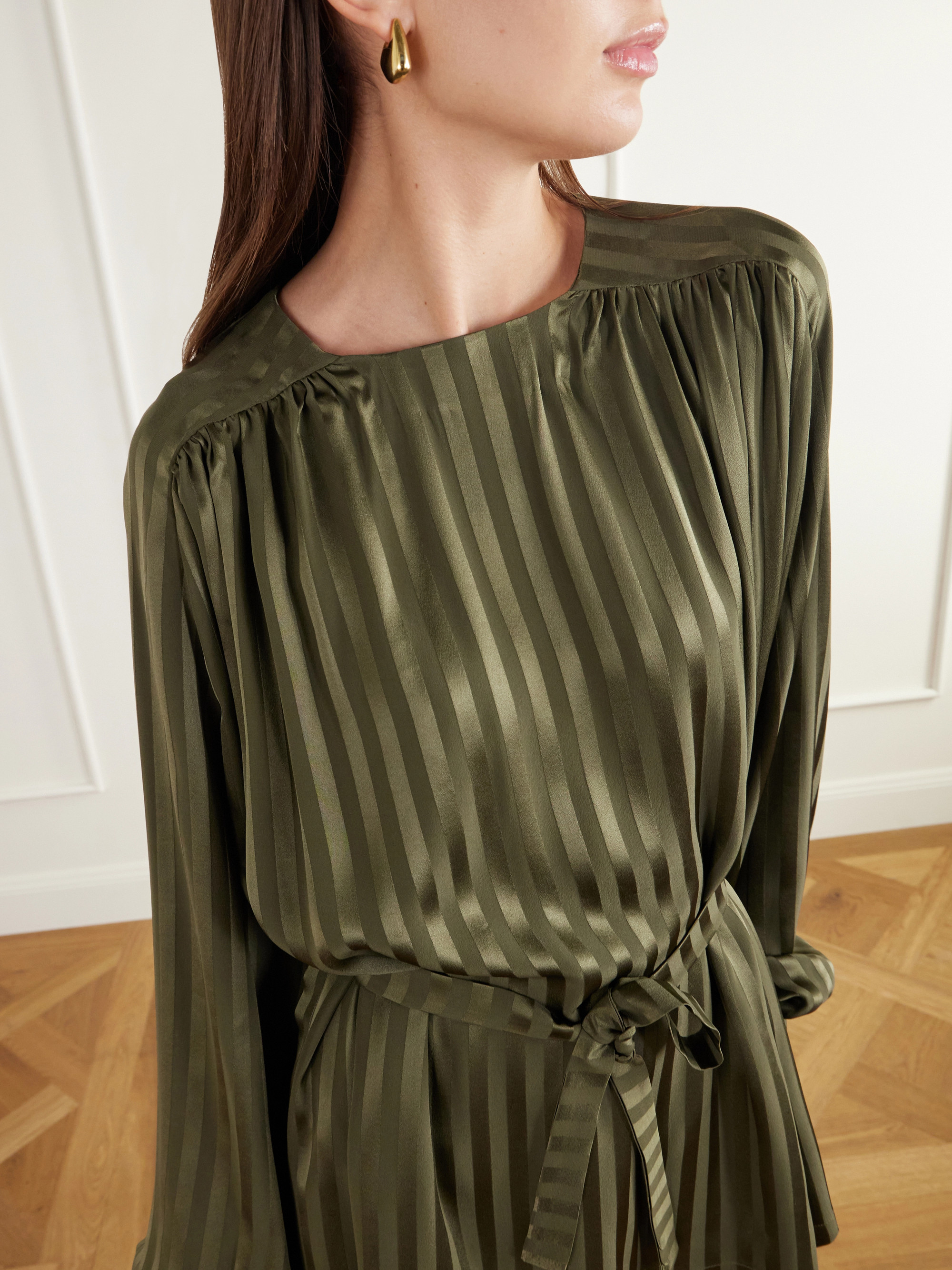 Giuliva Heritage The Tea Tunic belted striped silk-jacquard blouse