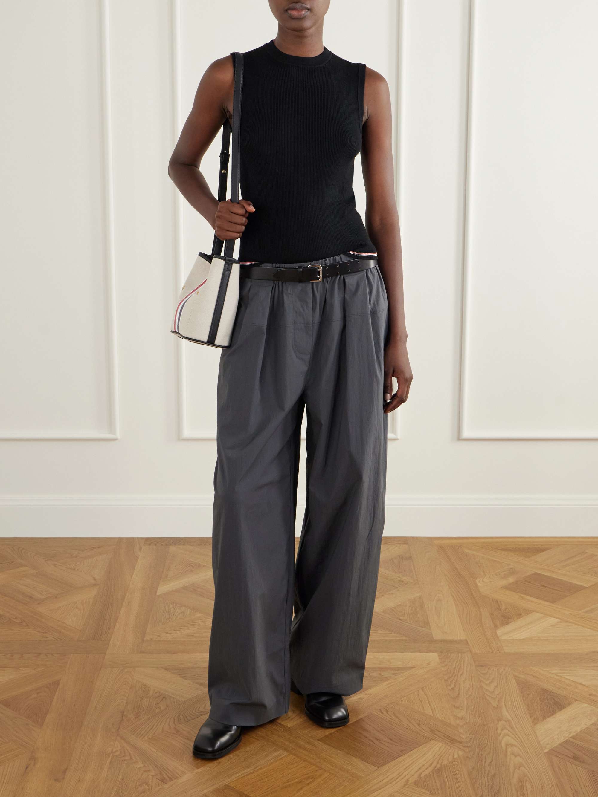 THOM BROWNE 
