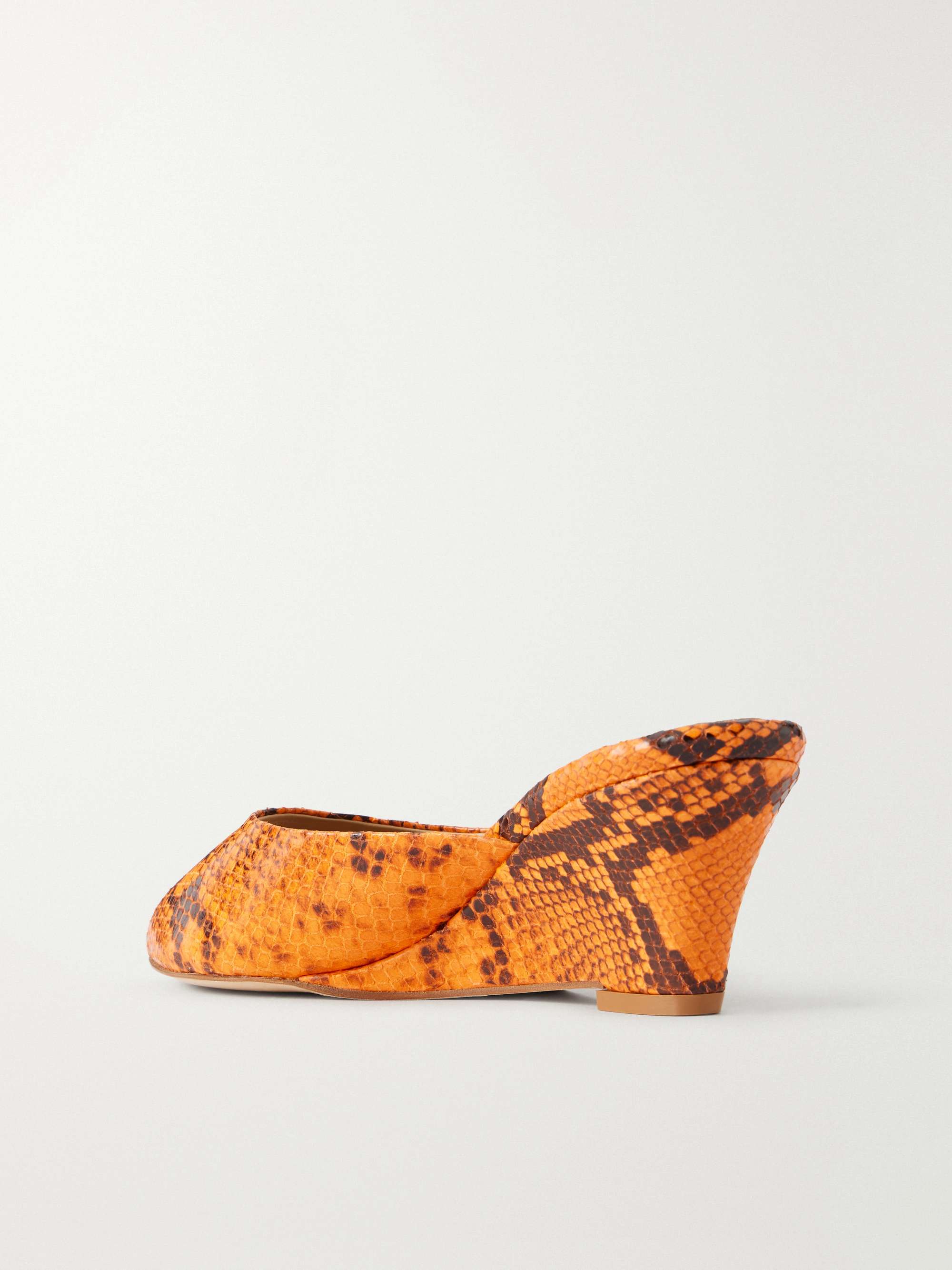 JAMIE HALLER 