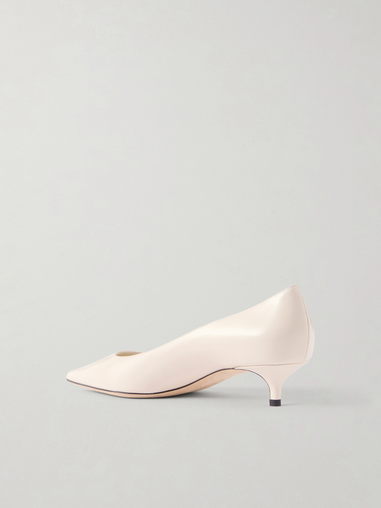 Amelia 30 Pumps