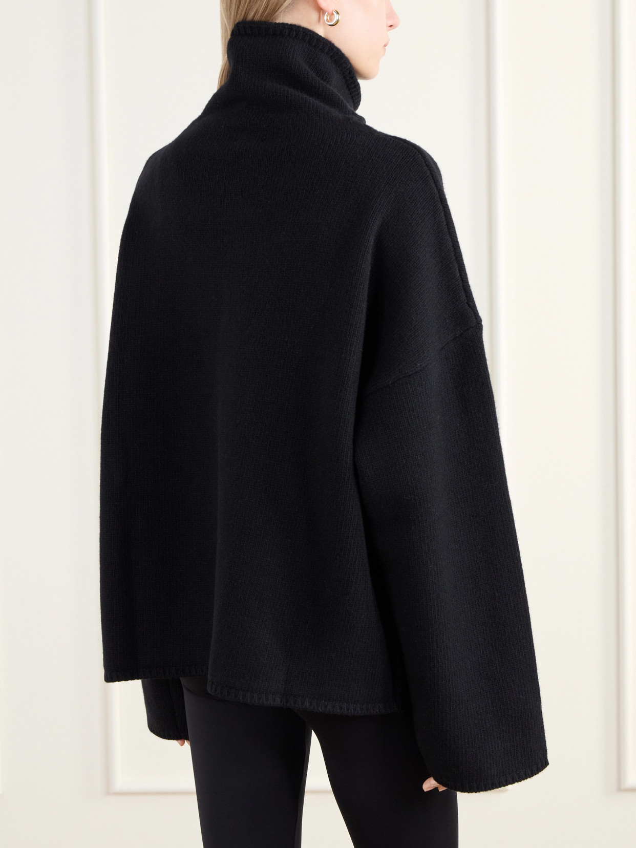 Amie Merino Wool And Cashmere-Blend Turtleneck Sweater