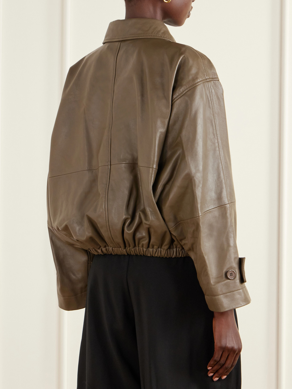 Róhe - Gathered Jacket