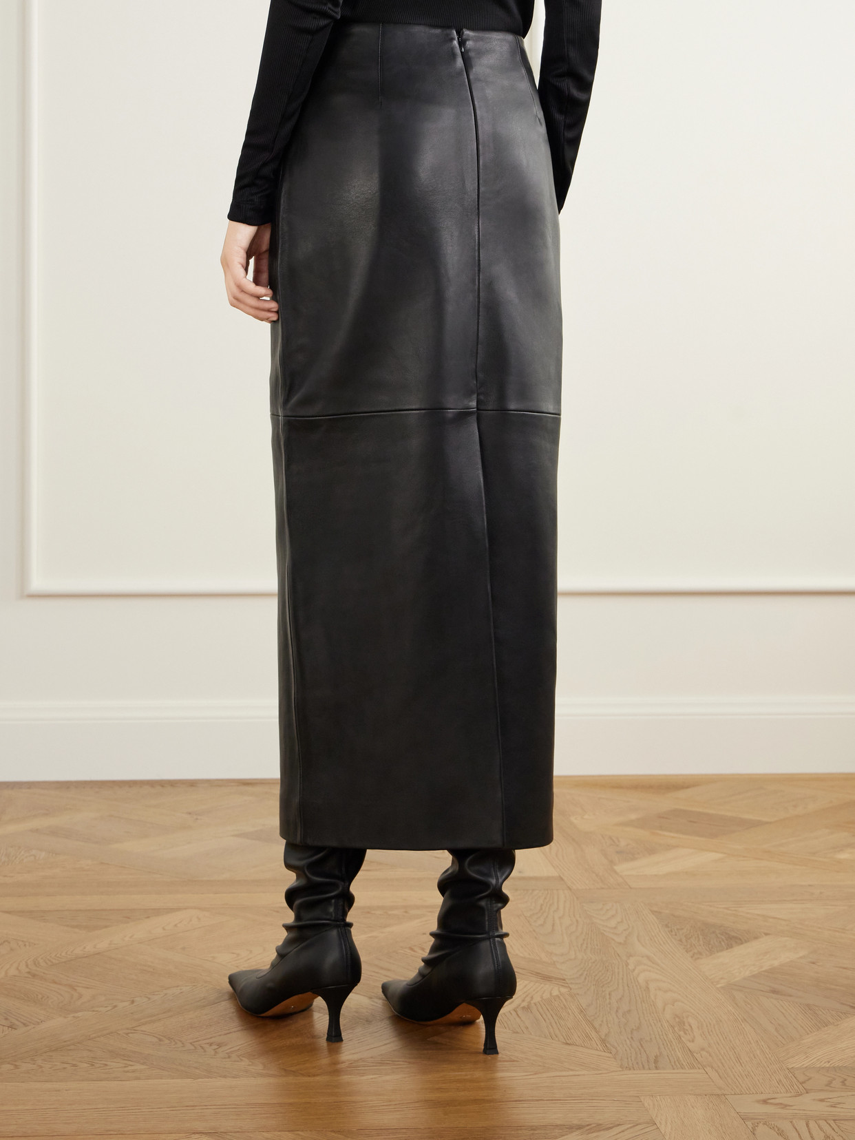 Róhe - Paneled Midi