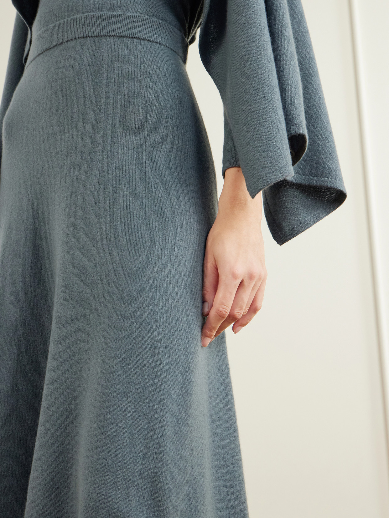 Valiant Wool And Cashmere-Blend Midi