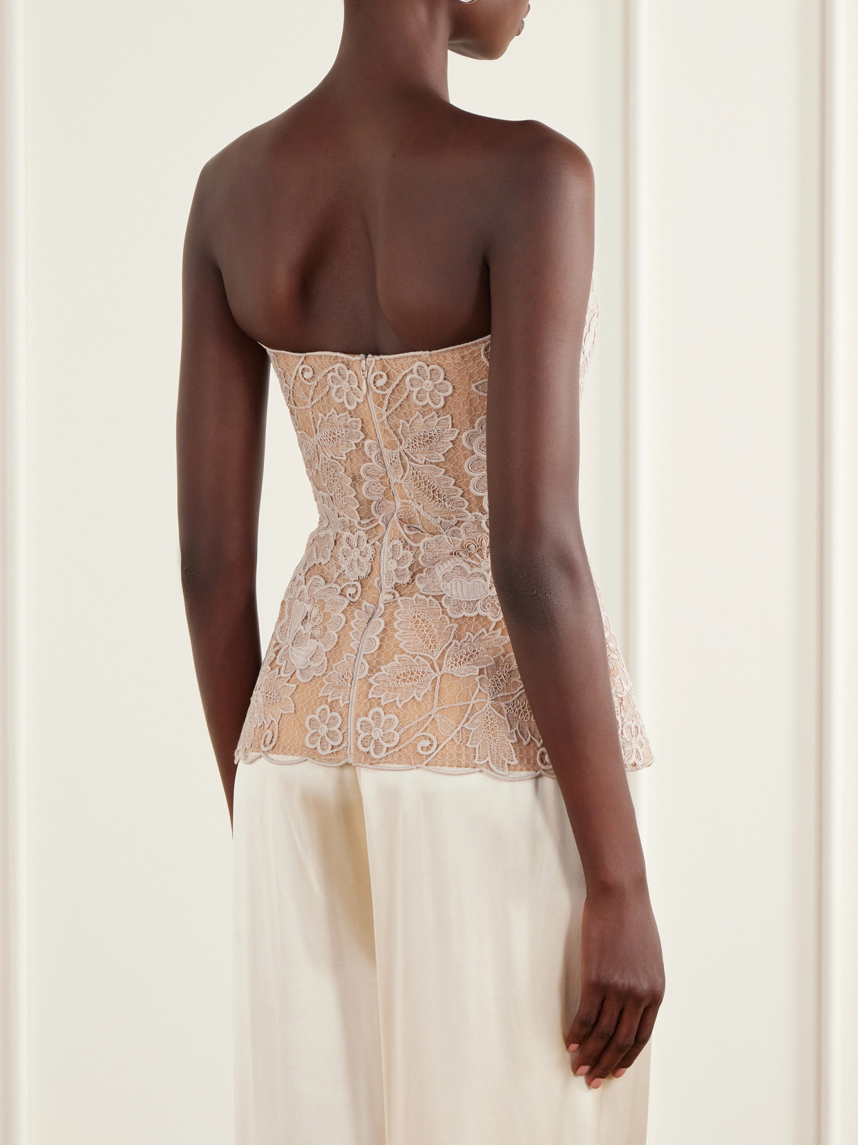 Scalloped Peplum Guipure Lace Bustier Top