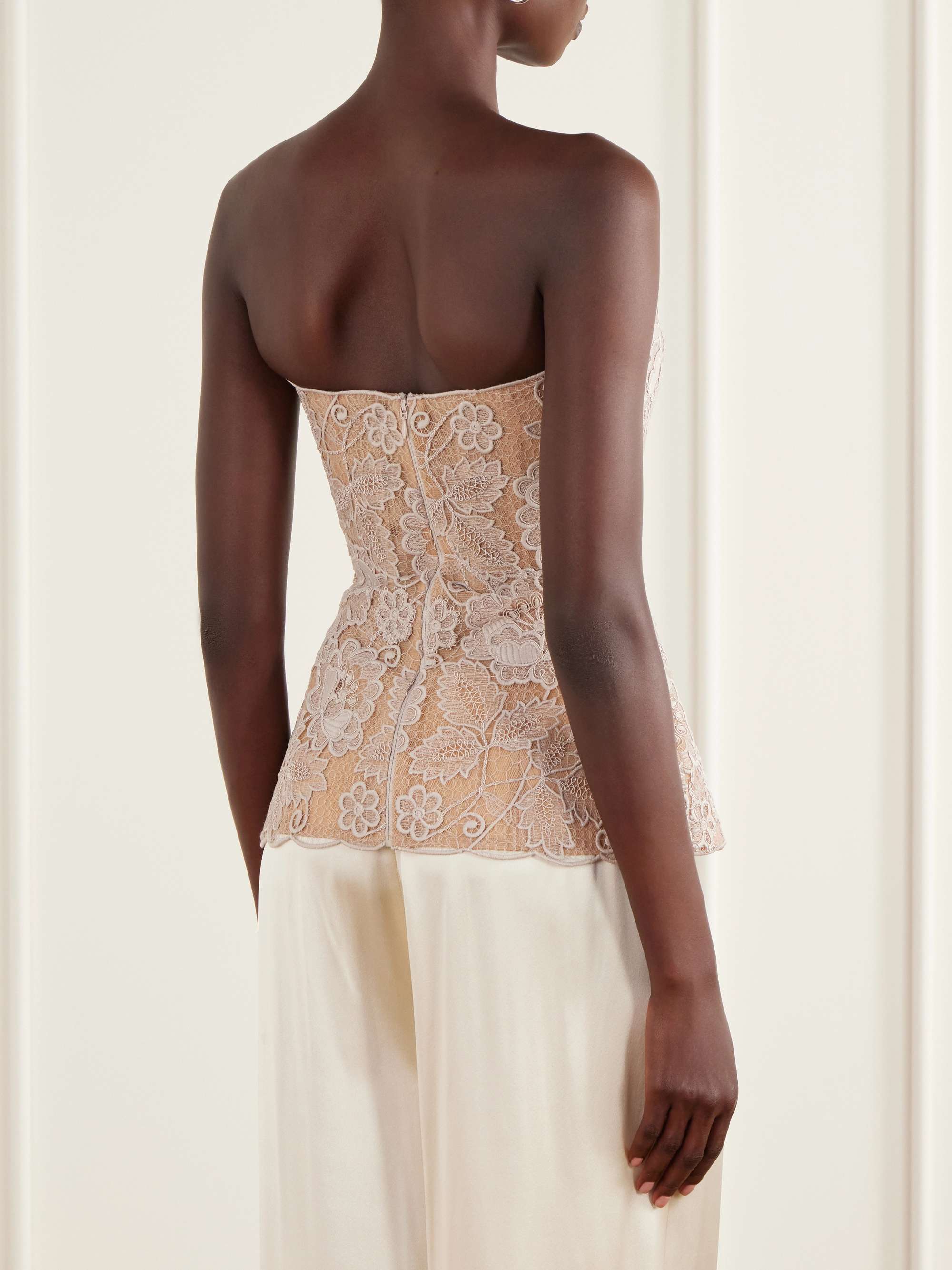 ELIE SAAB 