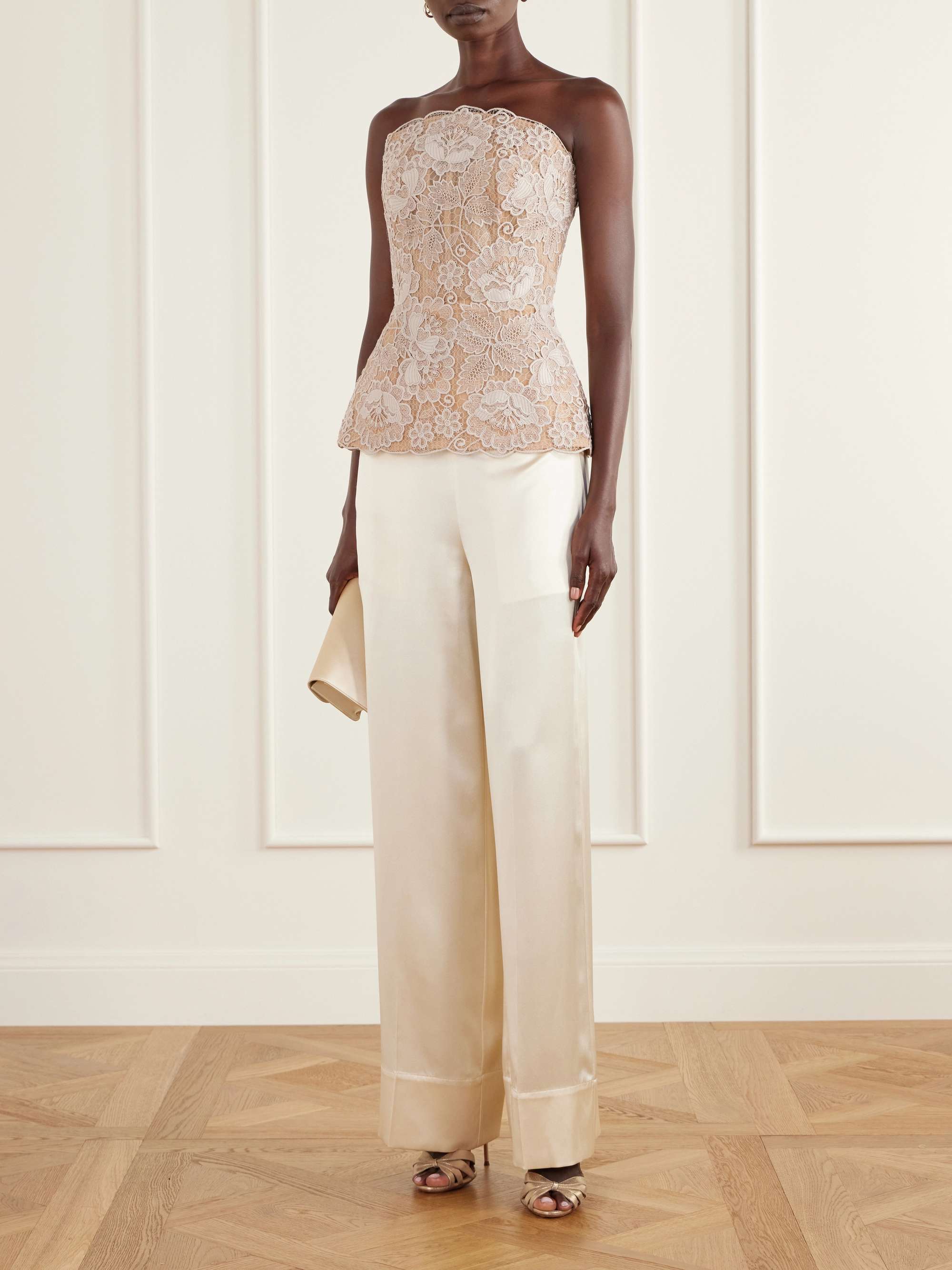 ELIE SAAB 