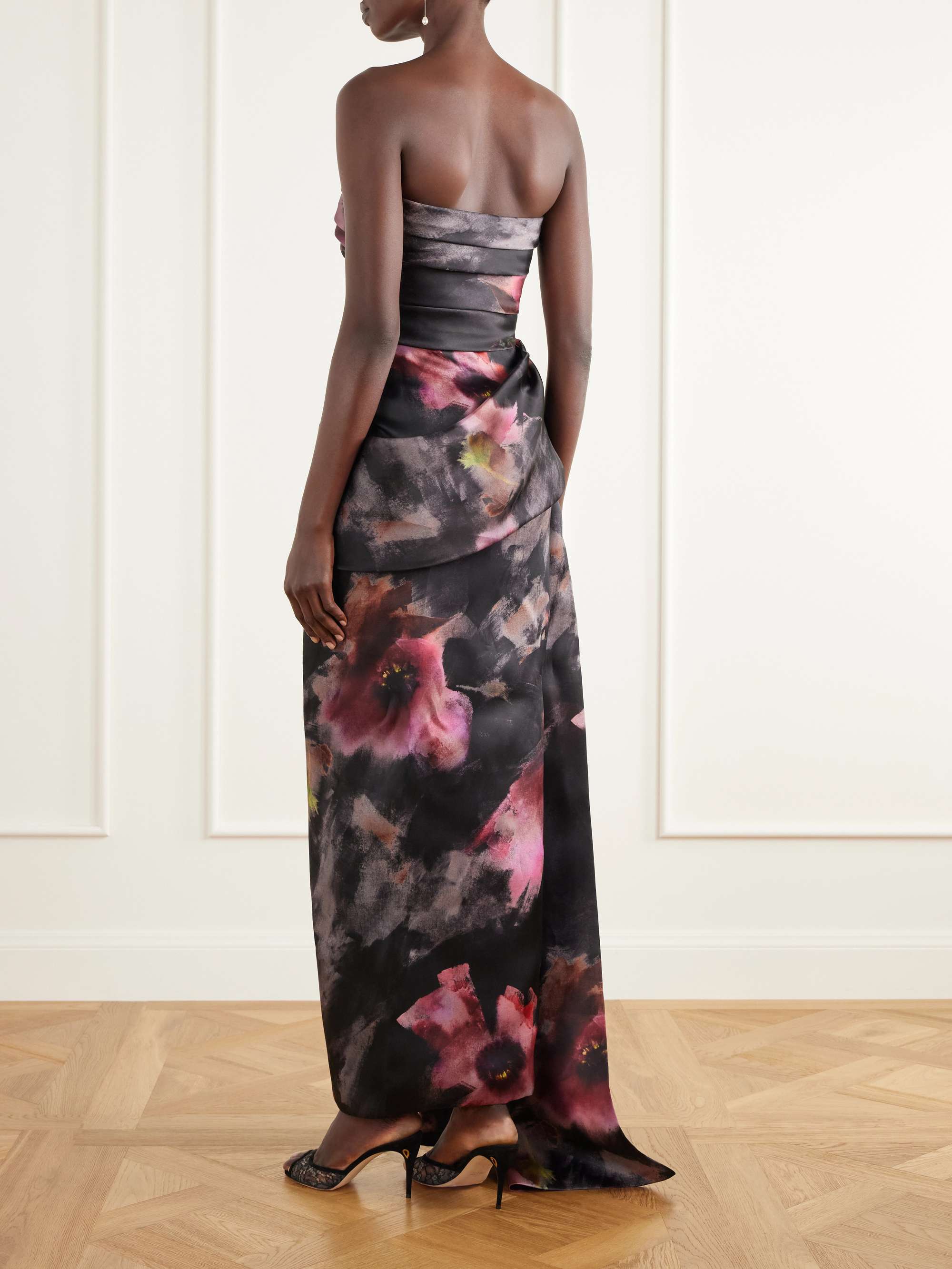 ELIE SAAB 