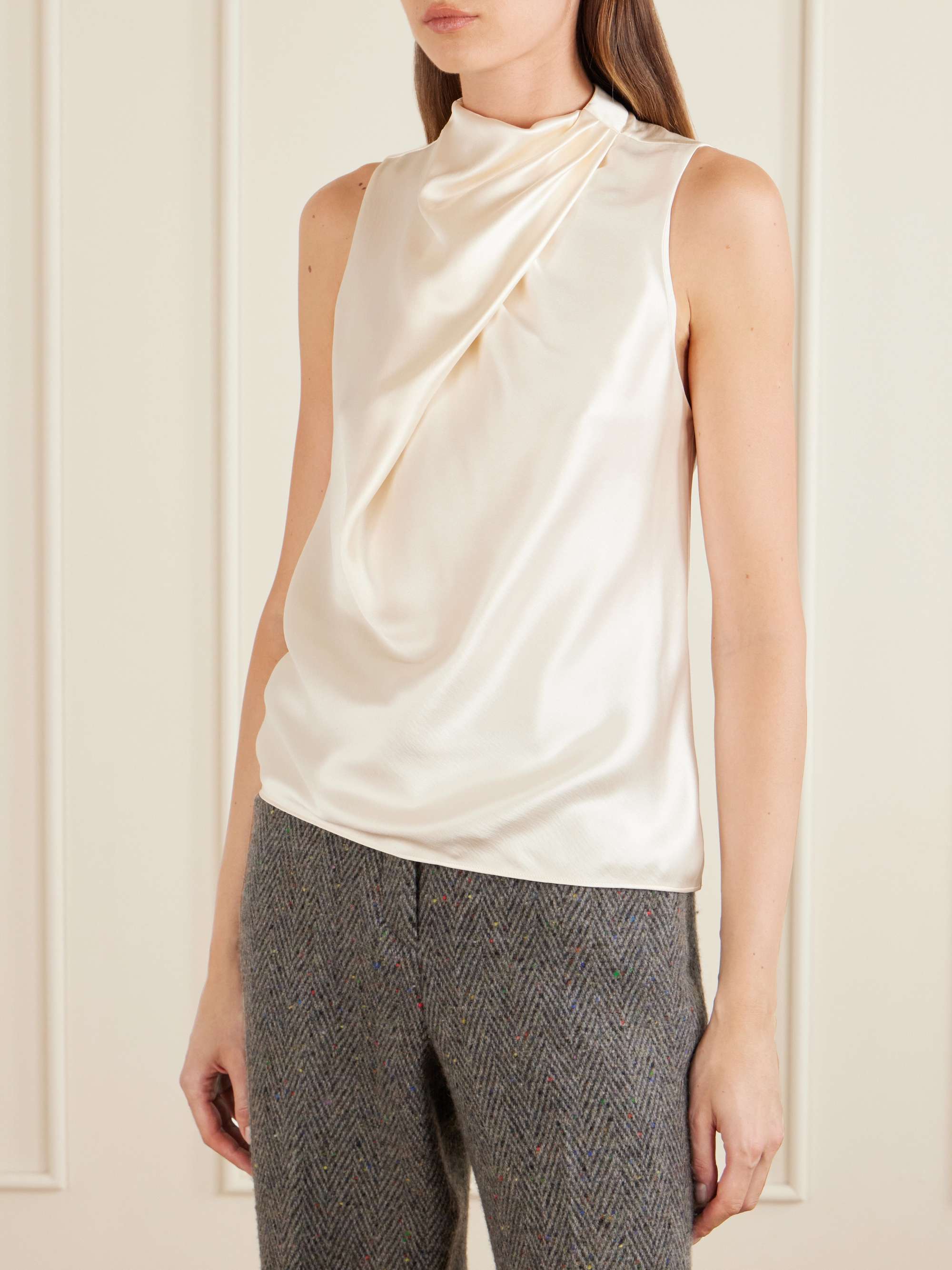 GABRIELA HEARST 