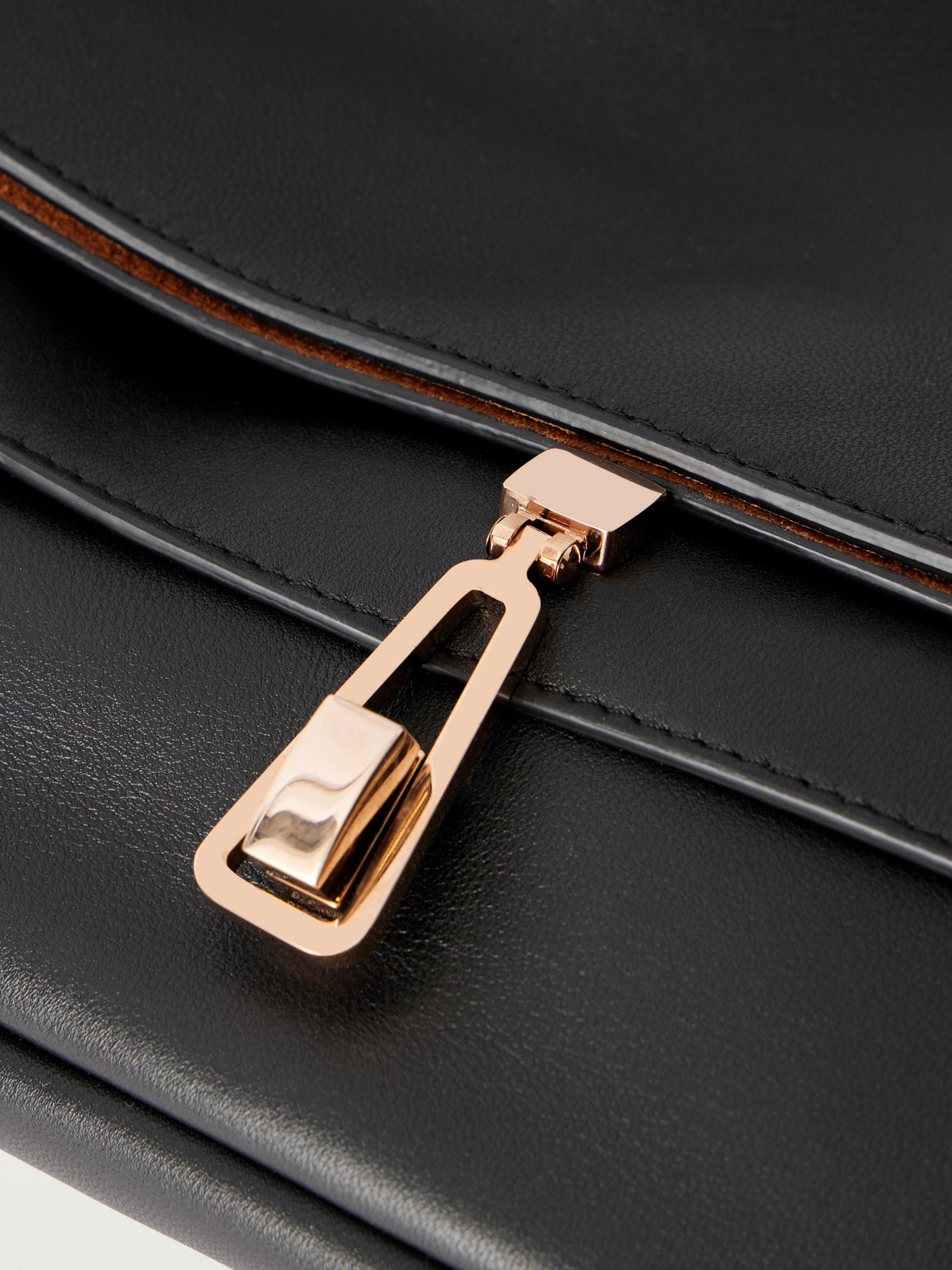 Jebb Shoulder Bag