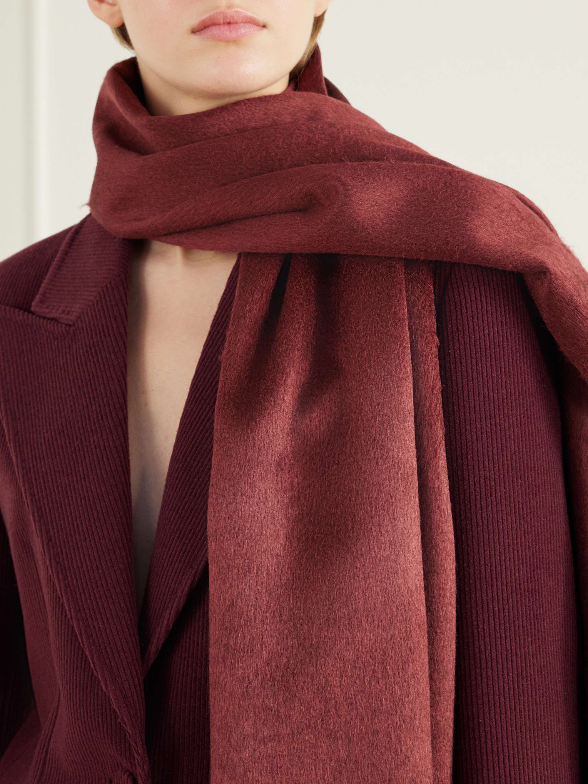 GABRIELA HEARST 