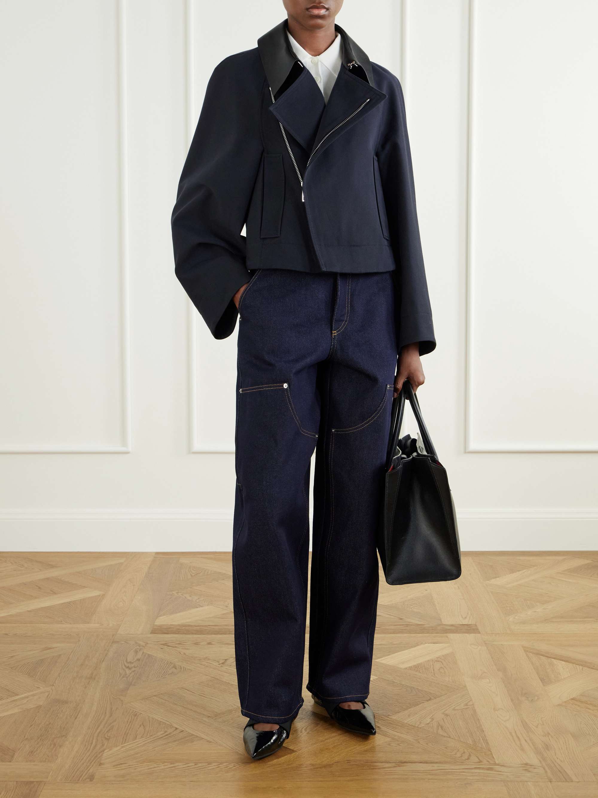 GIVENCHY 