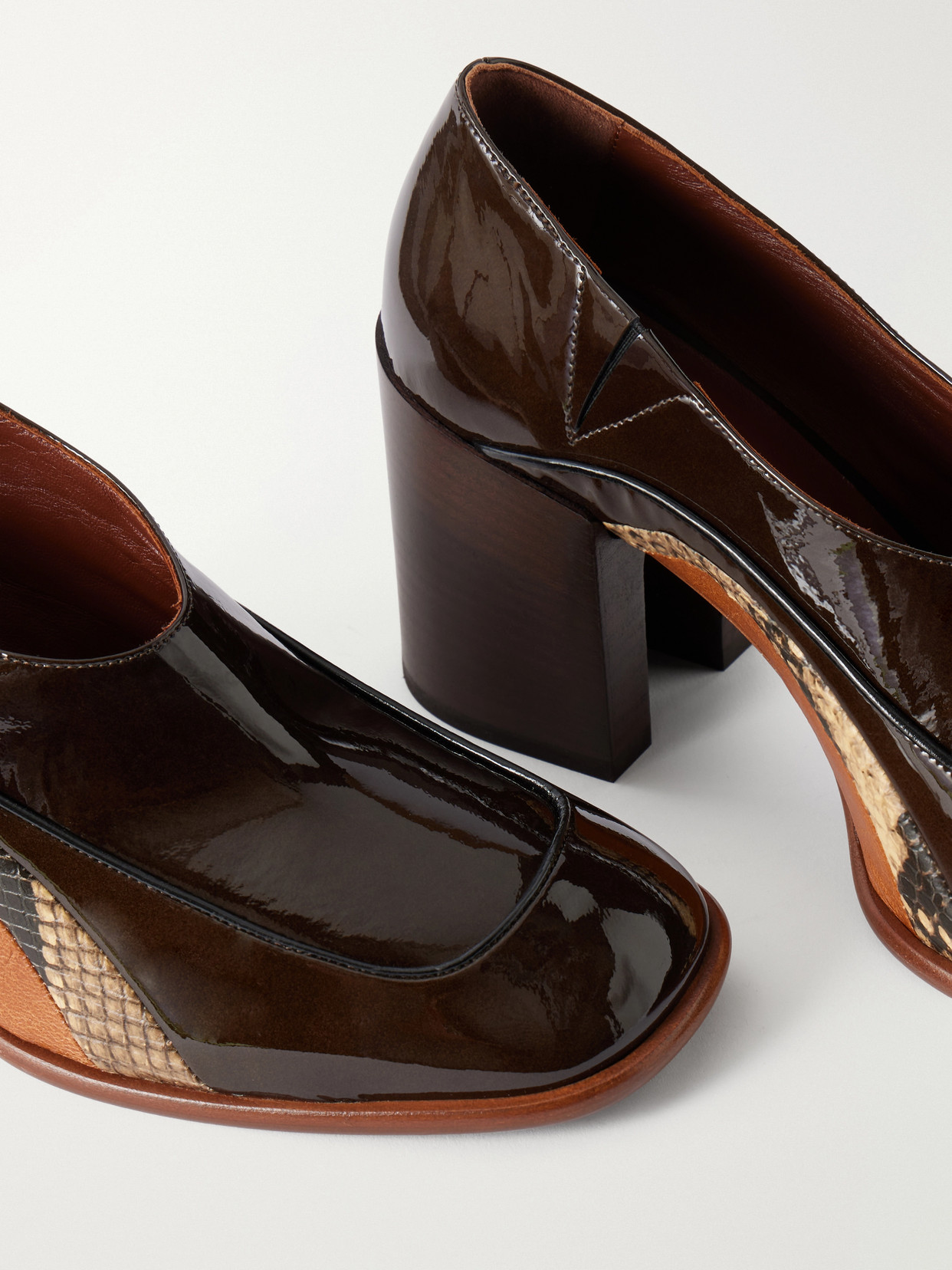 Snake-Effect Pumps