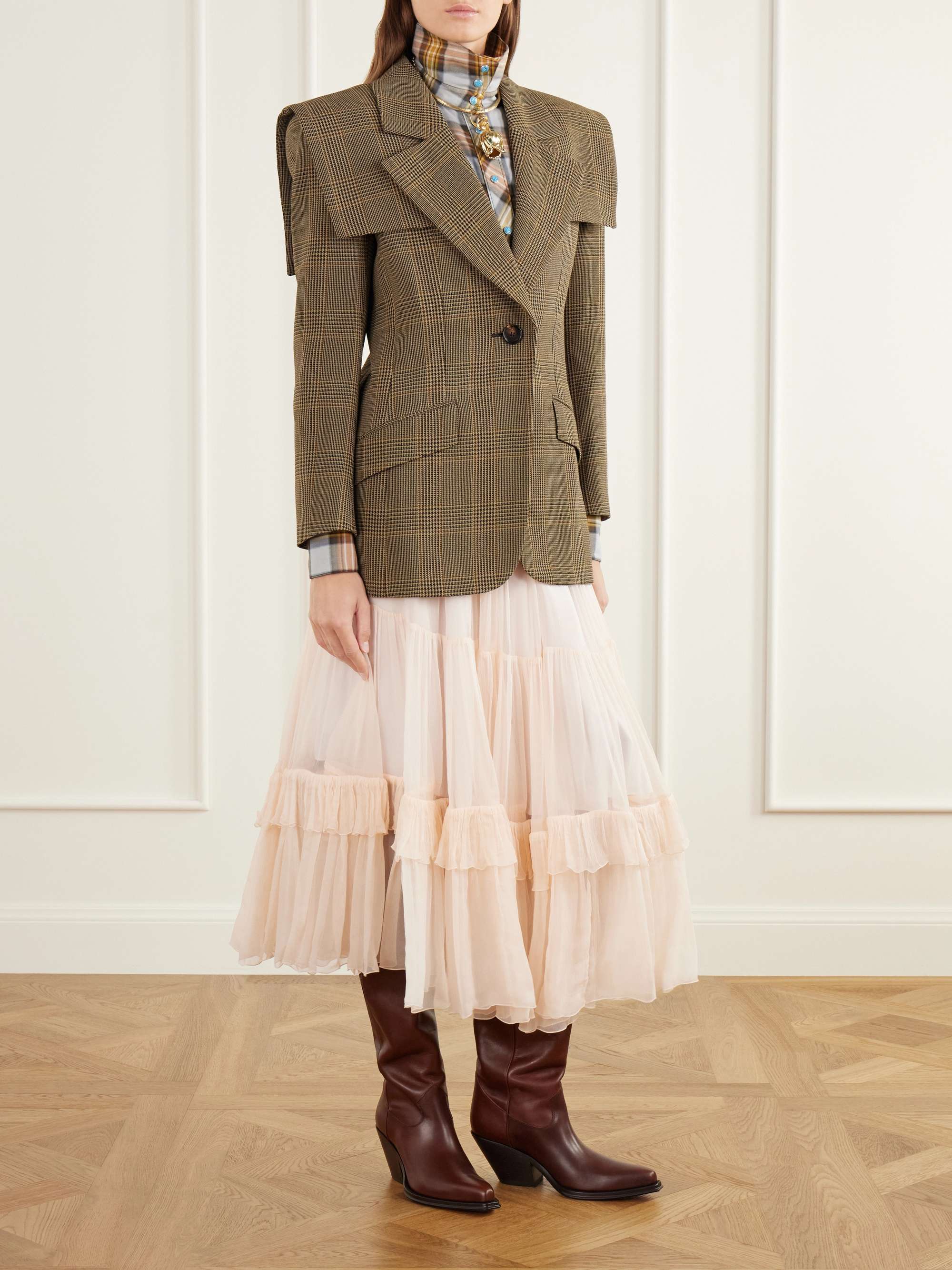 CHLOÉ 