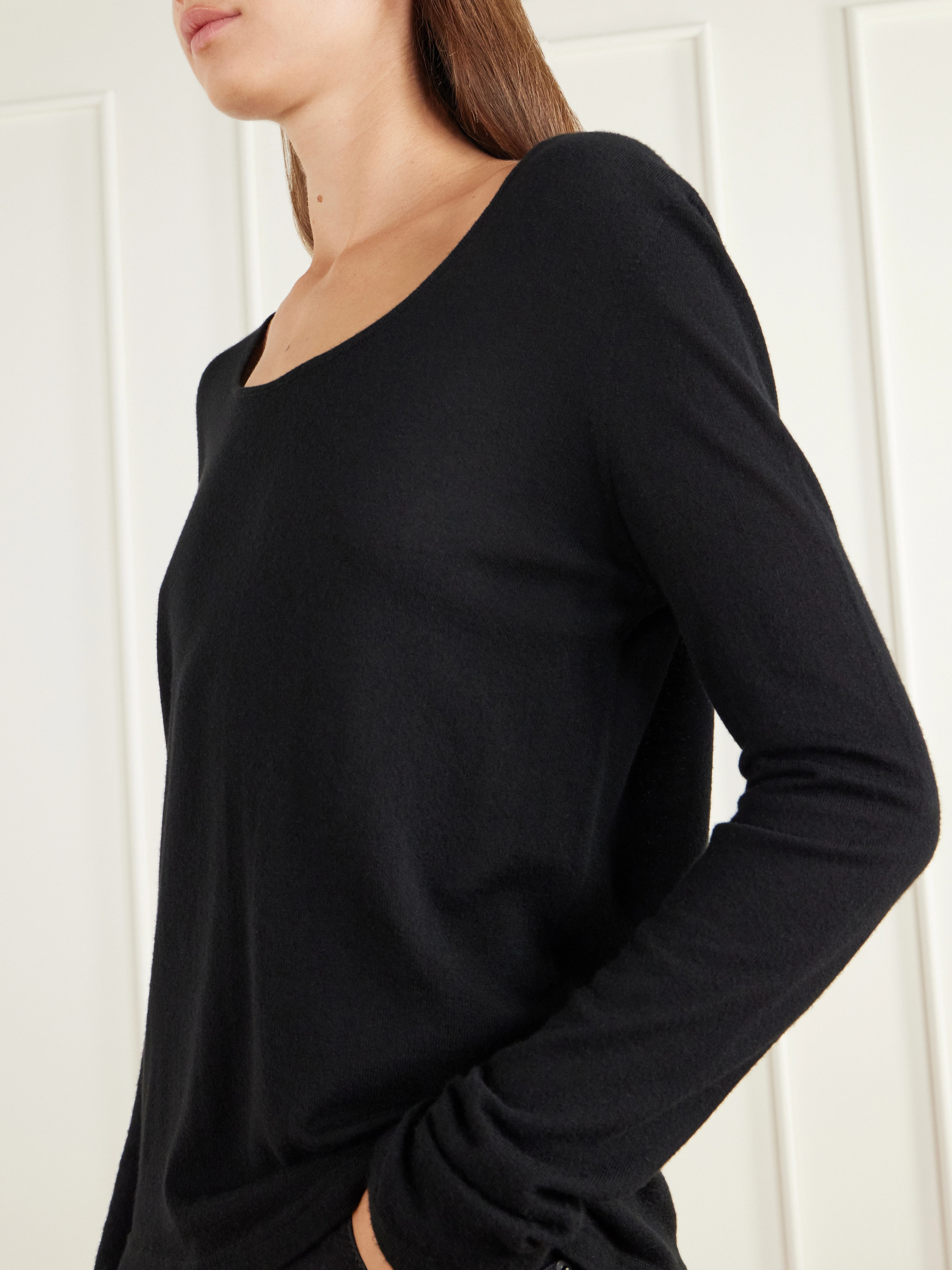 The Row Taru cashmere sweater