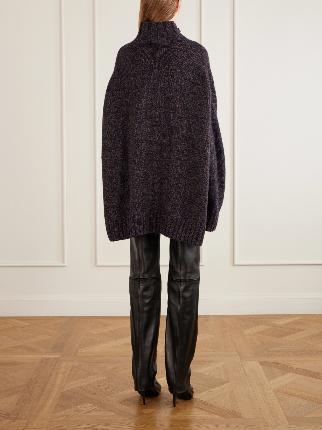 Novis Oversized Cashmere Mélange Sweater