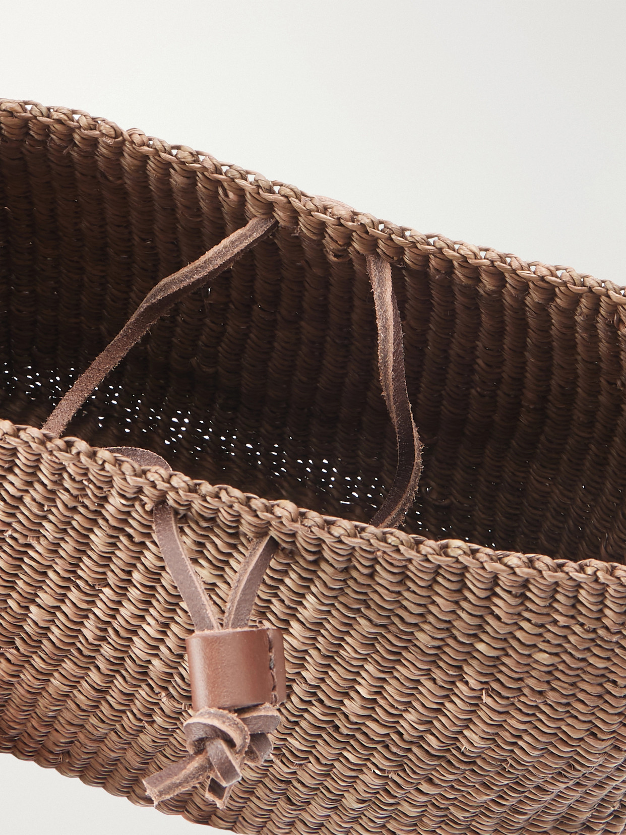 Muuñ - Nina Leather-Trimmed Raffia Shoulder Bag