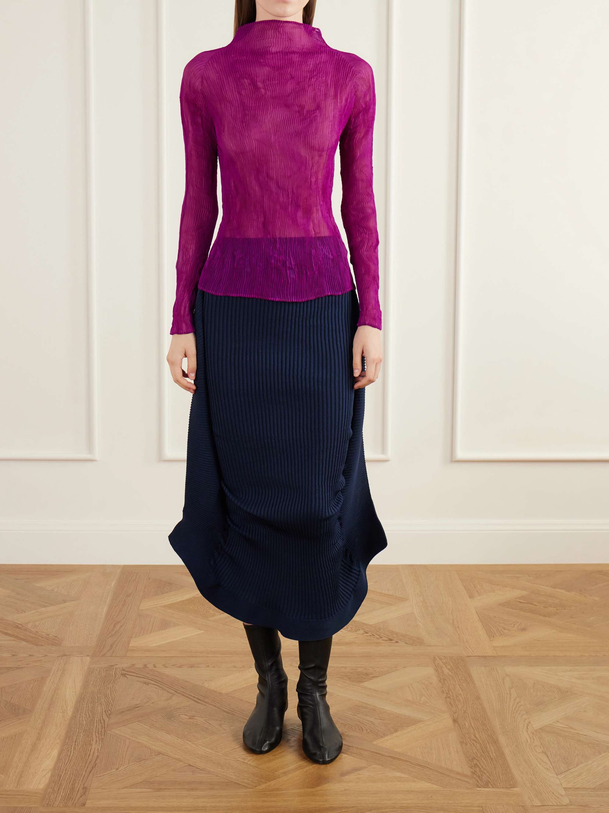 ISSEY MIYAKE 