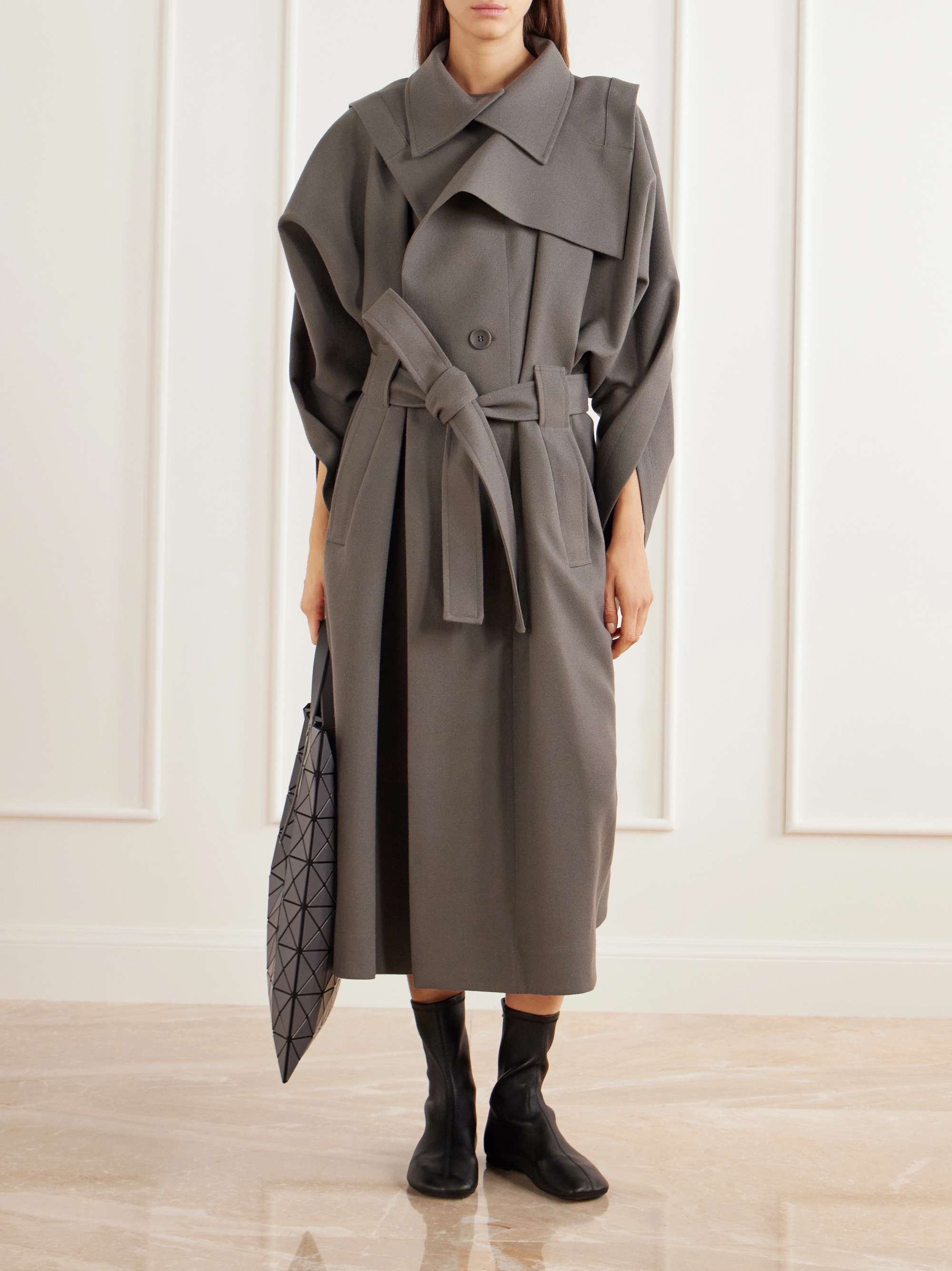 ISSEY MIYAKE 