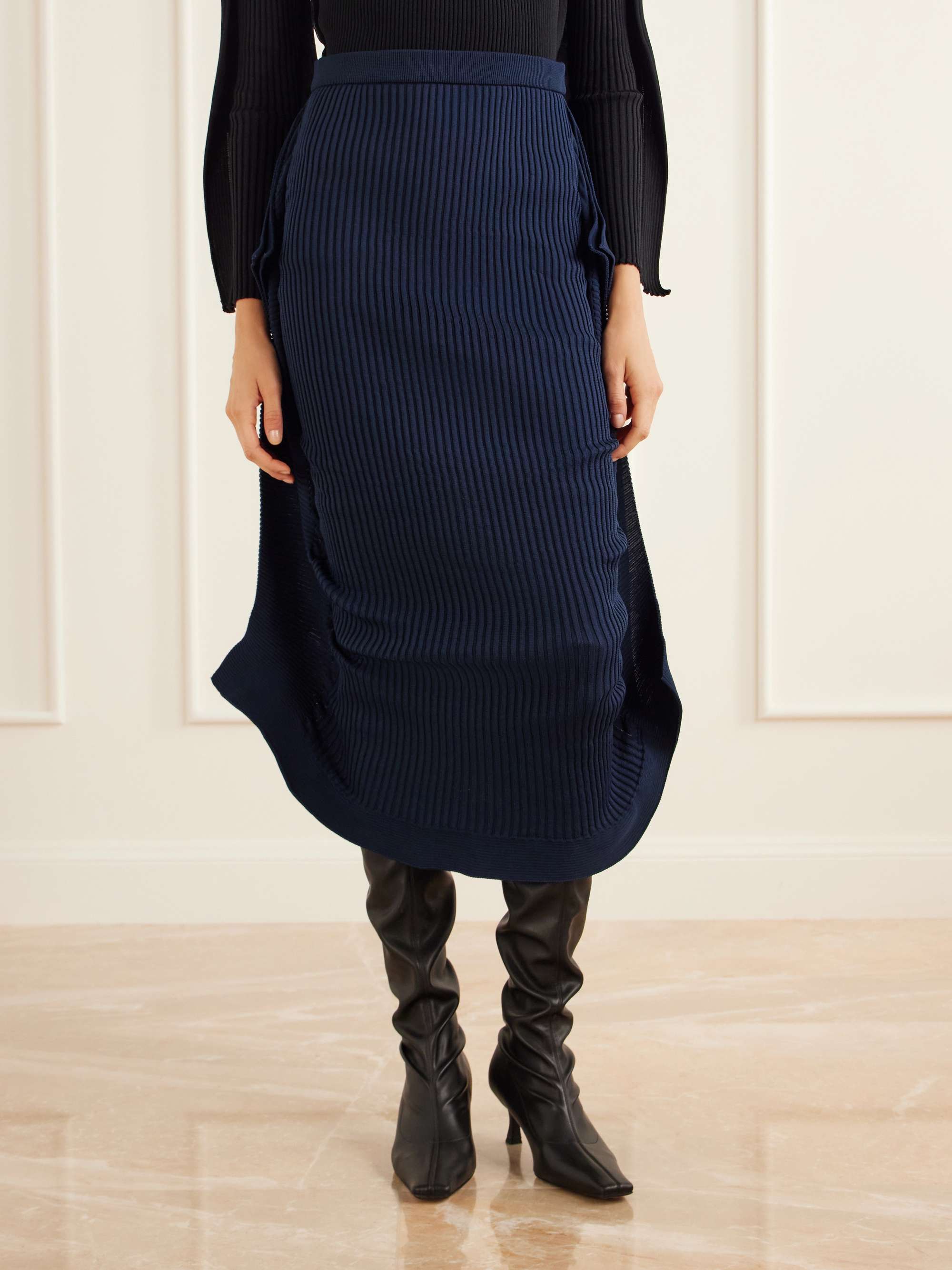 ISSEY MIYAKE 