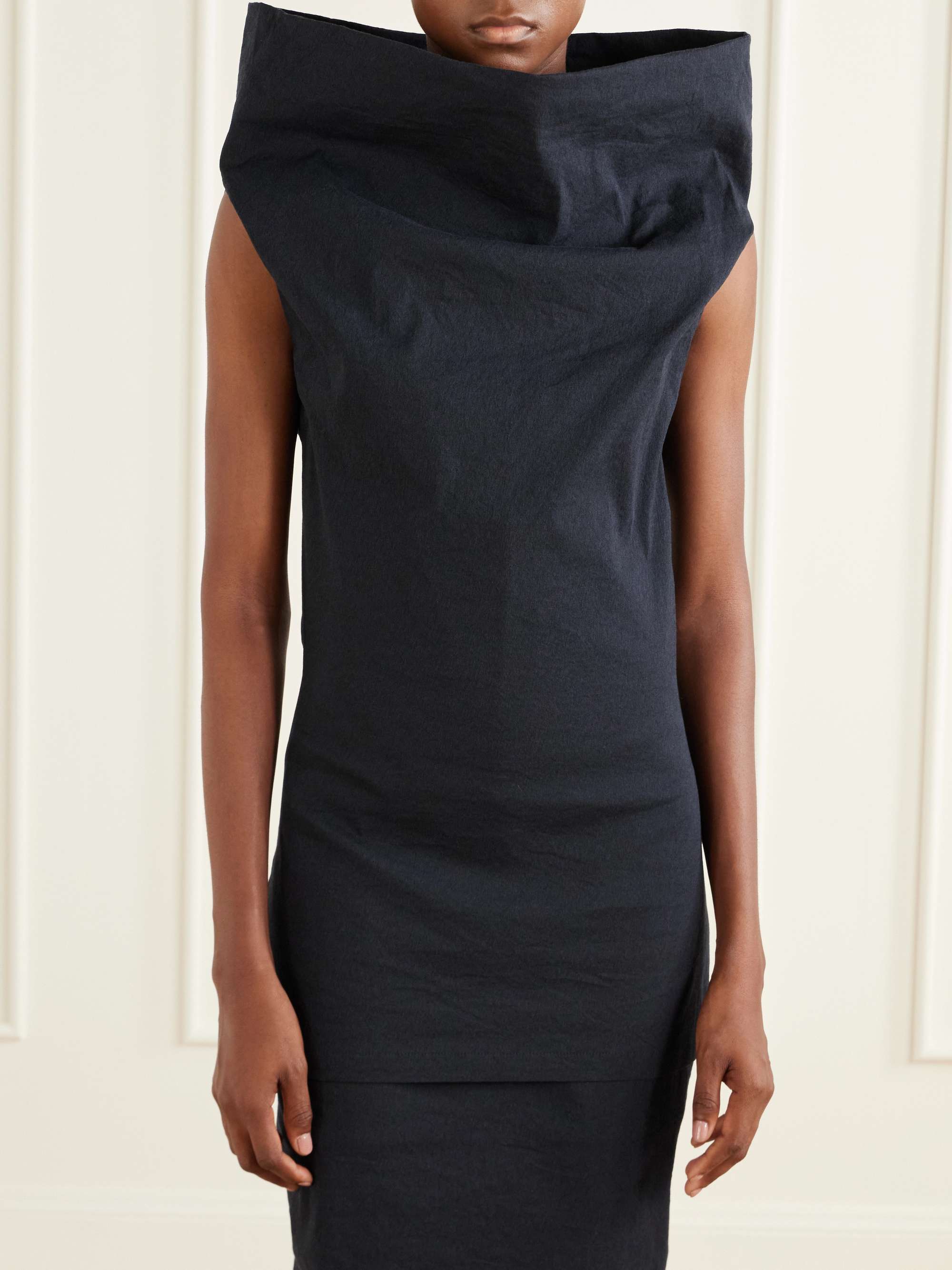 ISSEY MIYAKE 