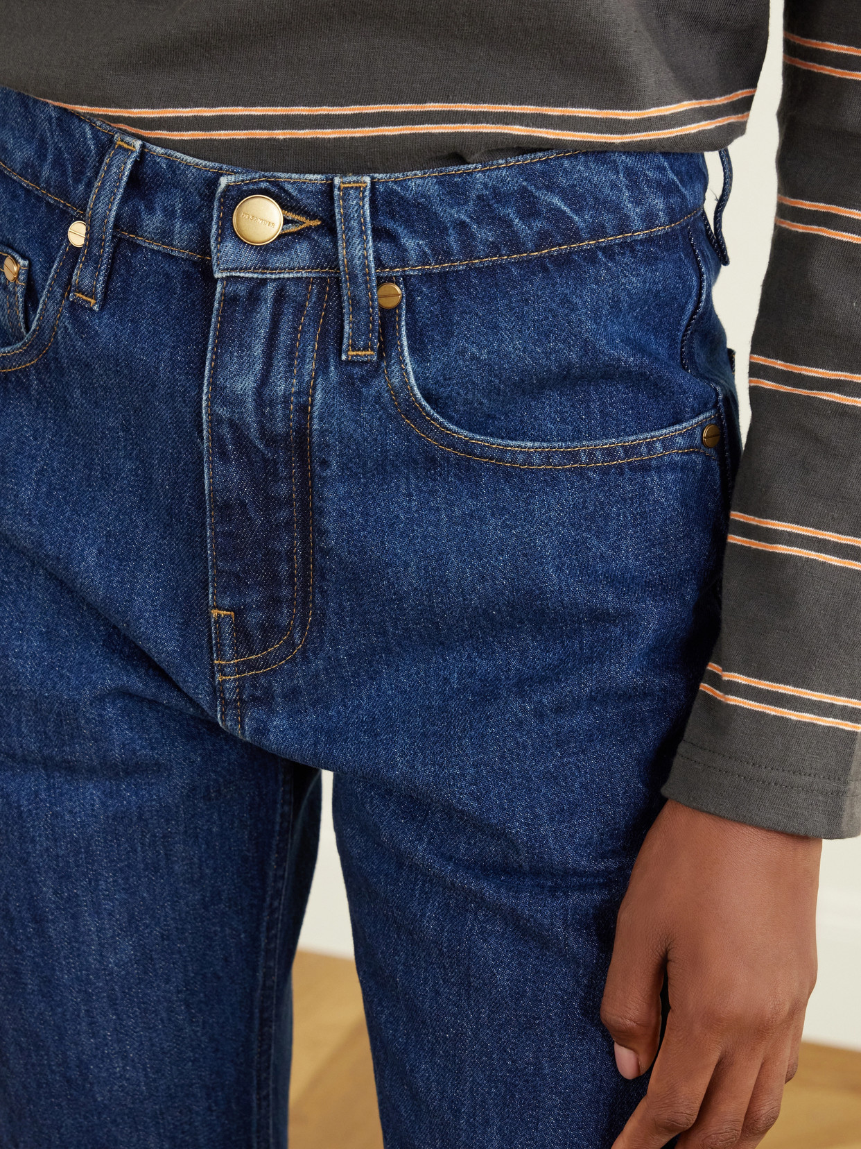 Mid-Rise Straight-Leg Jeans