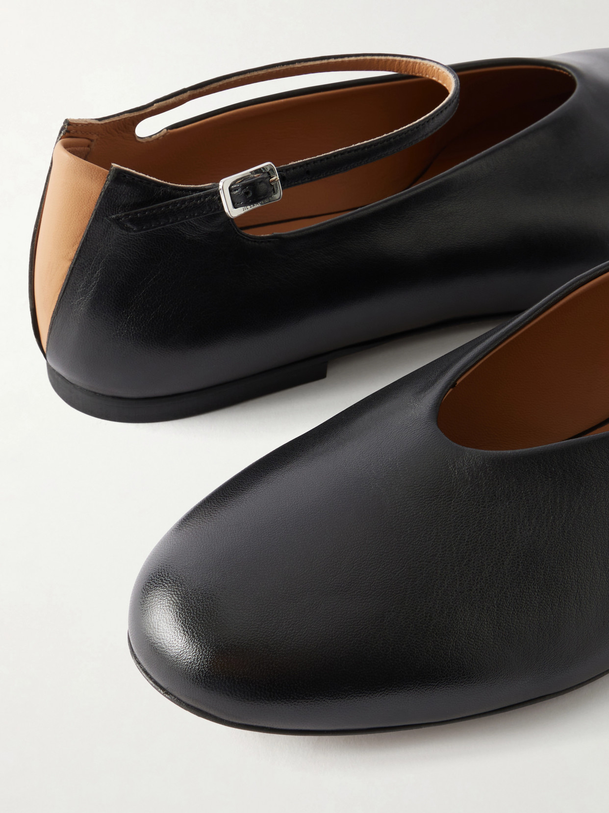 Jil Sander Elyss Leather Ballet Flats In Black