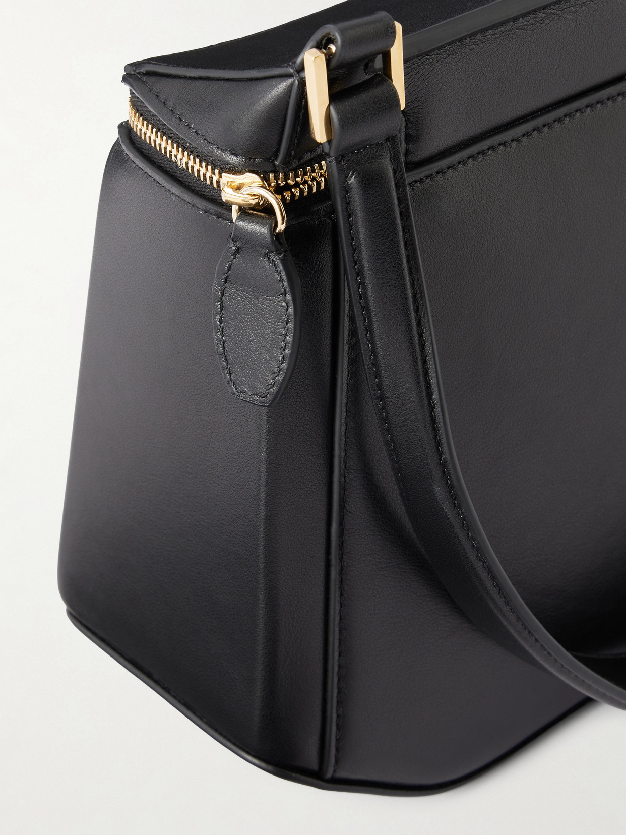 Clip Shoulder Bag