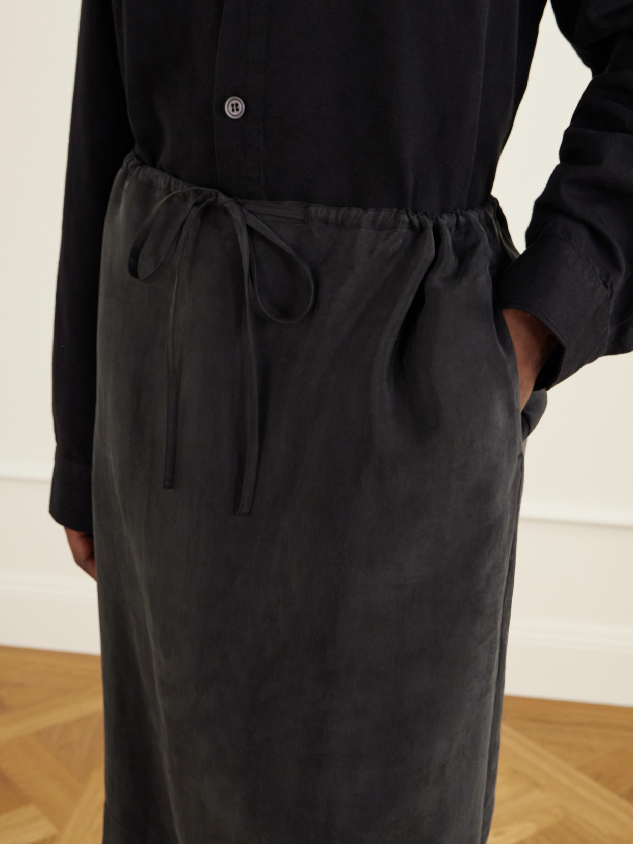 Alder Lace-Trimmed Lyocell-Twill Knee Skirt