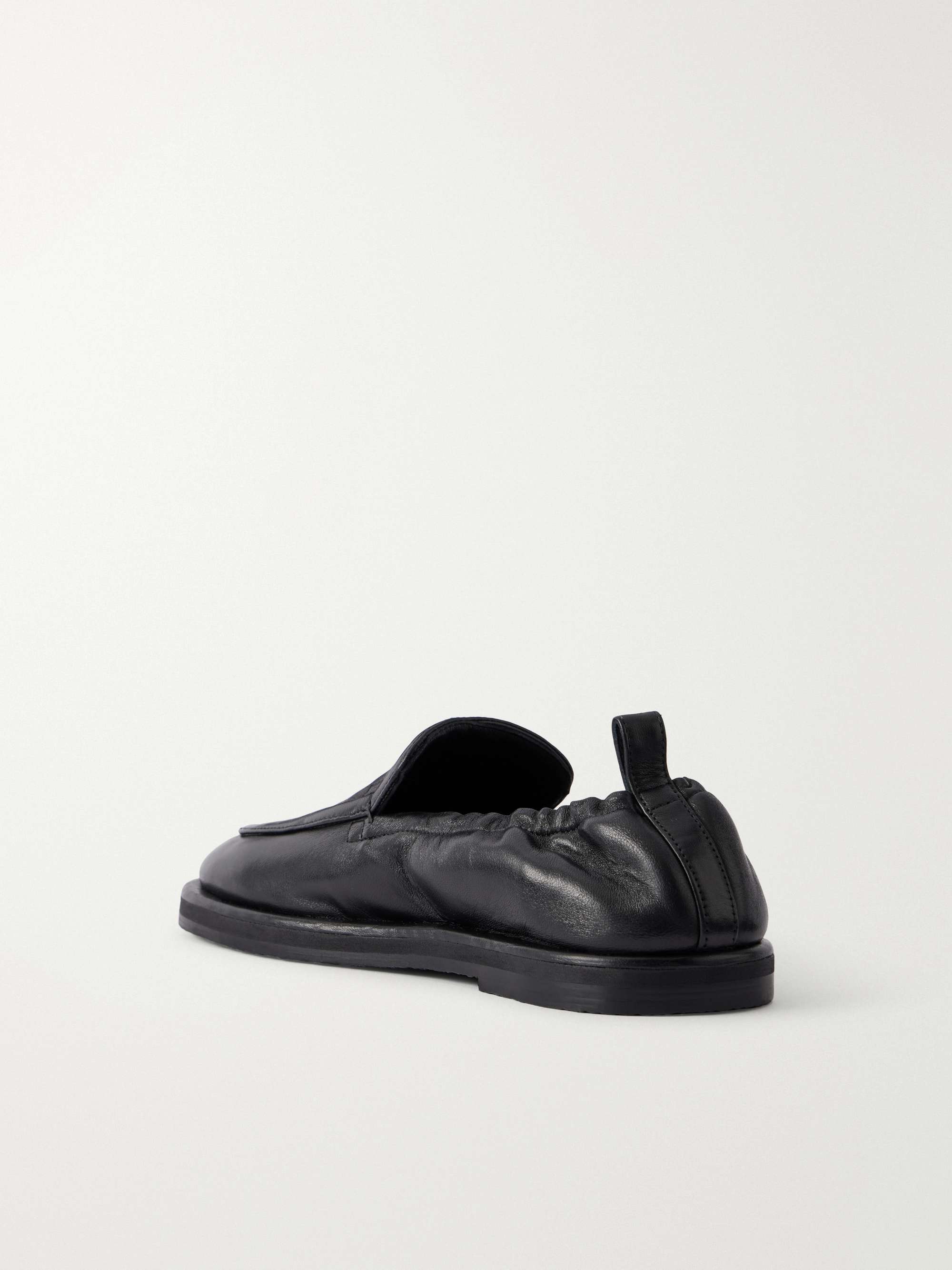 STUDIO NICHOLSON 