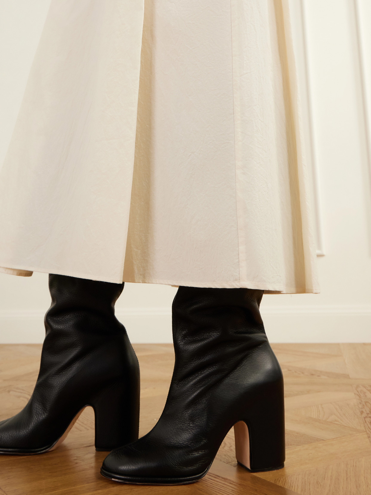 Dado Pleated Cotton-Seersucker Midi