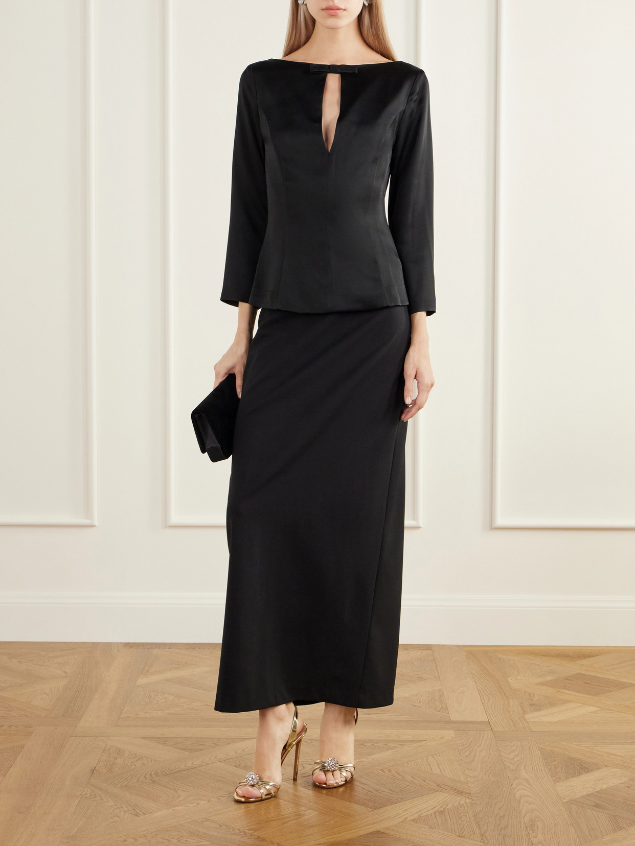 Romi Bow-Detailed Darted Top