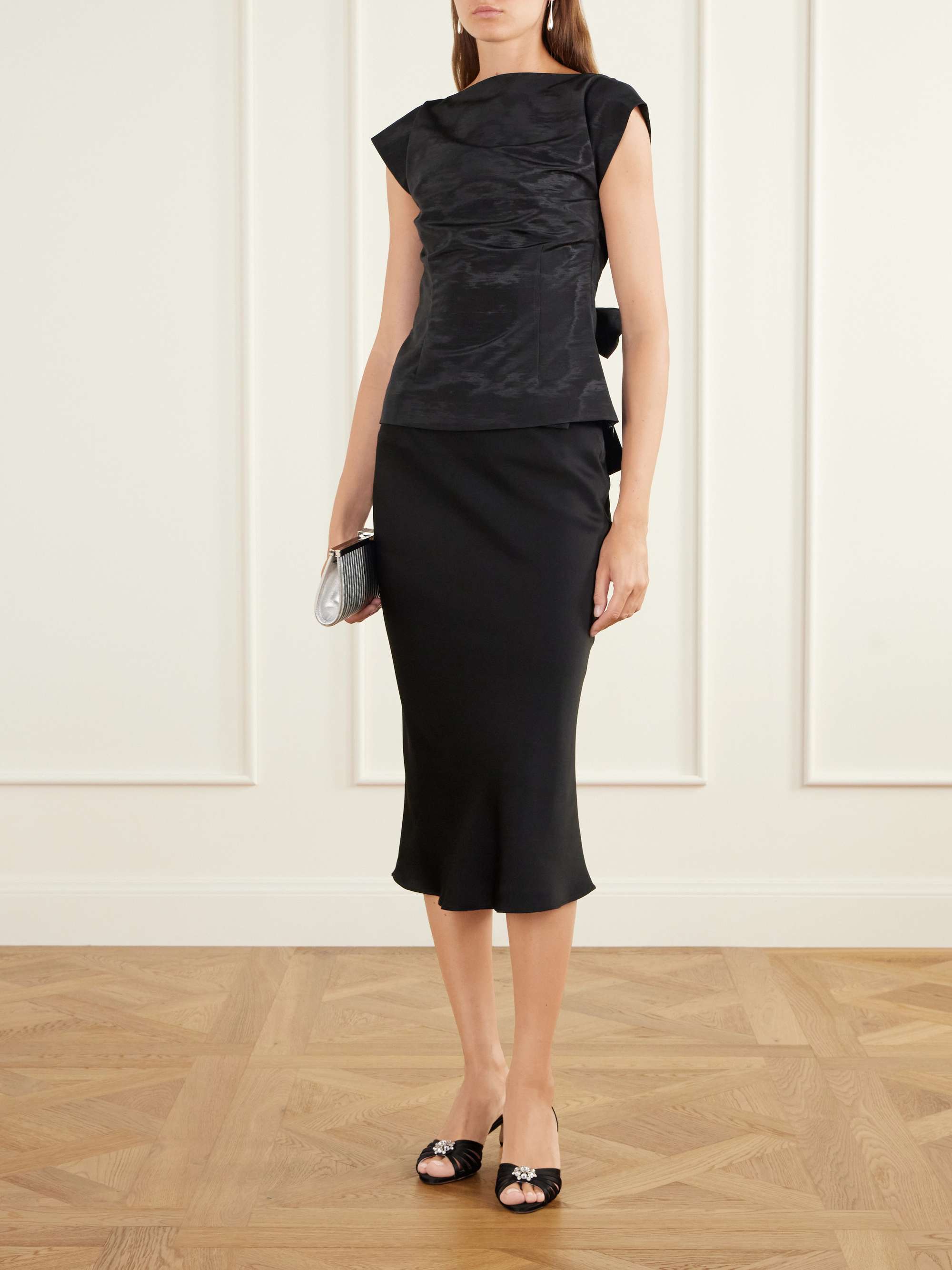 BERNADETTE 