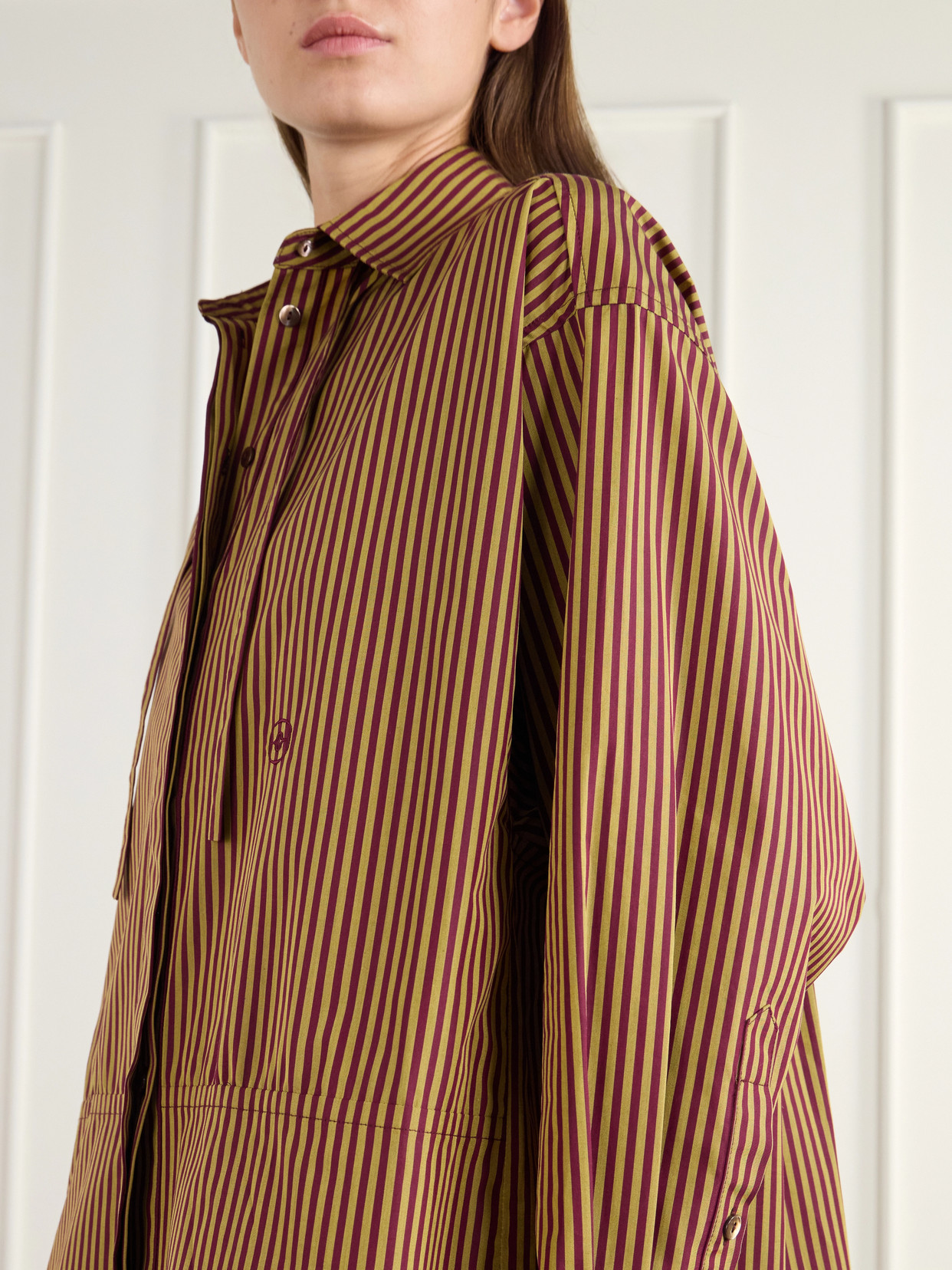 Rùadh - Dune Tie-Detail Logo-Embroidered Striped Cotton-Poplin Shirt