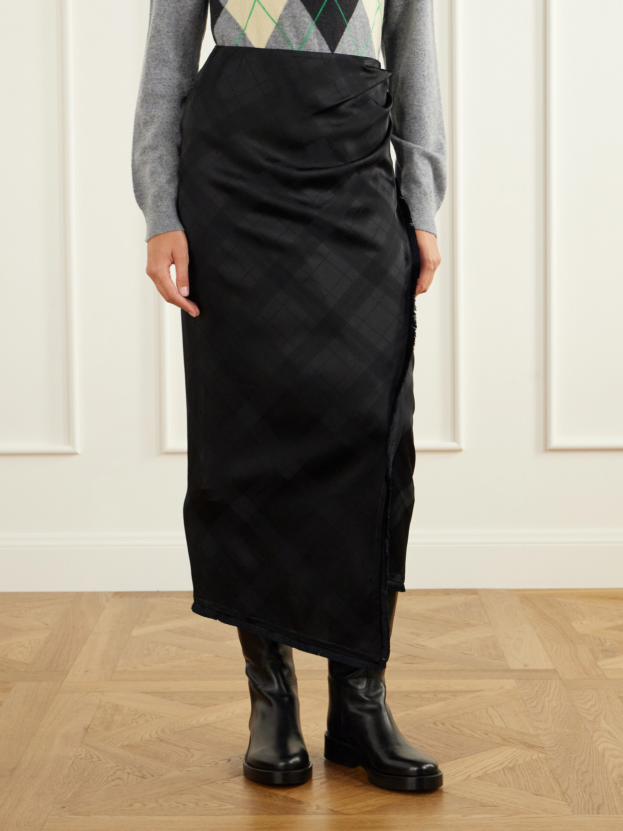 Rùadh - The Alee Checked Frayed Asymmetric Maxi