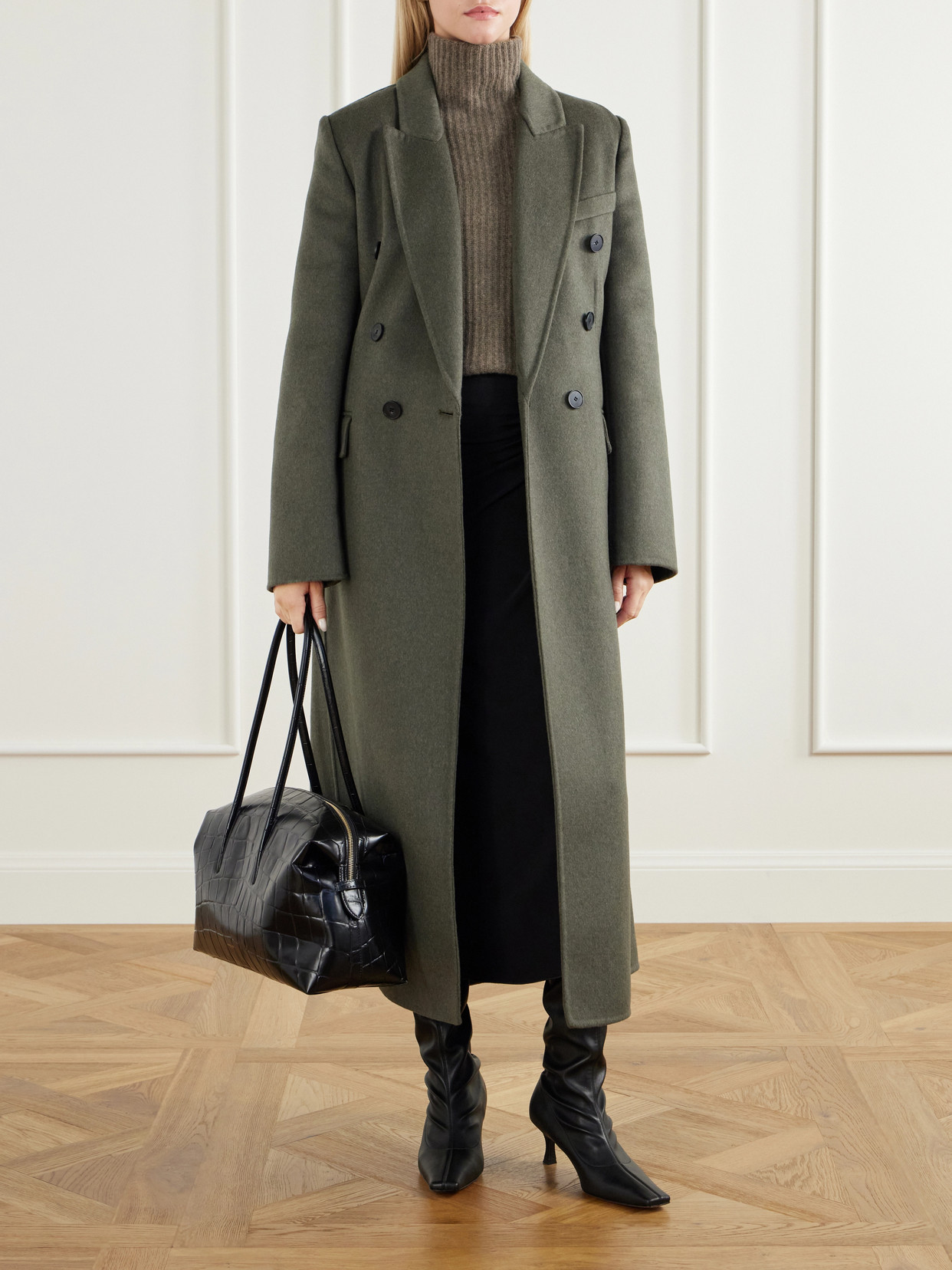 The Stockholm Crocodile-Effect Shoulder Bag
